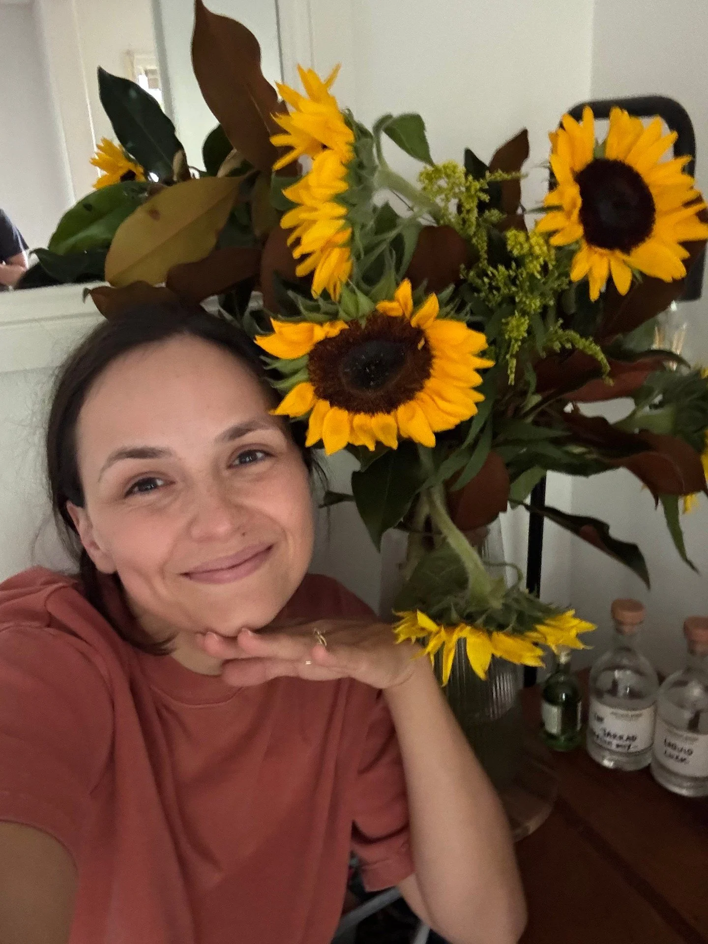 Welcome back, Anita! 👋

After taking some time away to become a parent, she's back at Inkfield three days a week (her mini-me occasionally tagging along for team lunch ➡️).

If you've crossed paths with Anita or seen her work over the last few month
