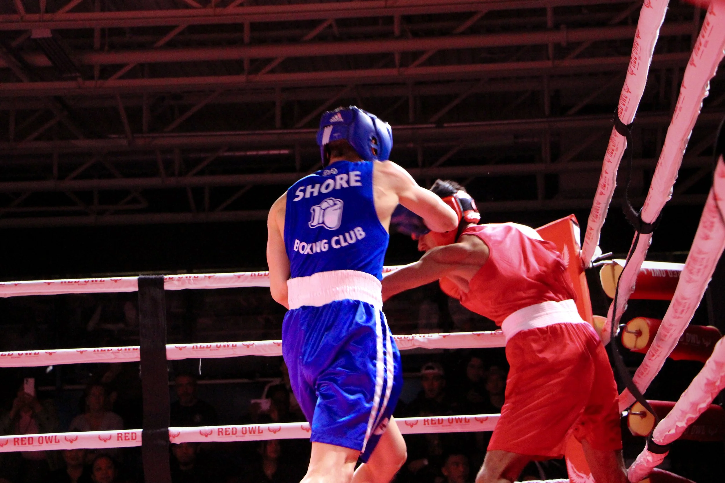 Kelvin Tran mid-fight