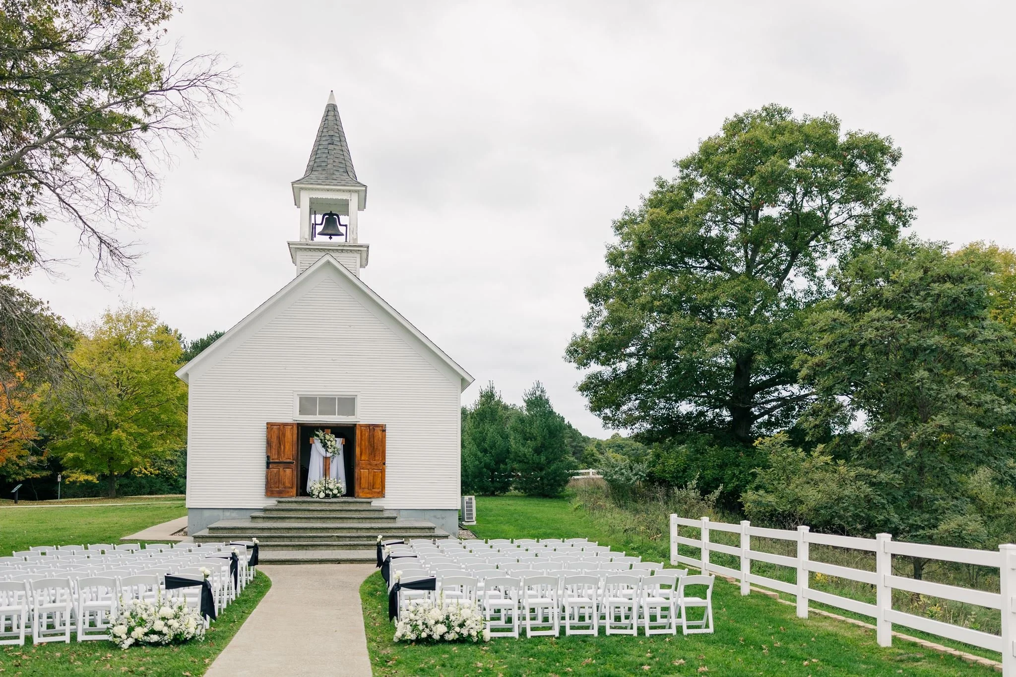 little-chapel-ceremony-location-felt-estate.jpg