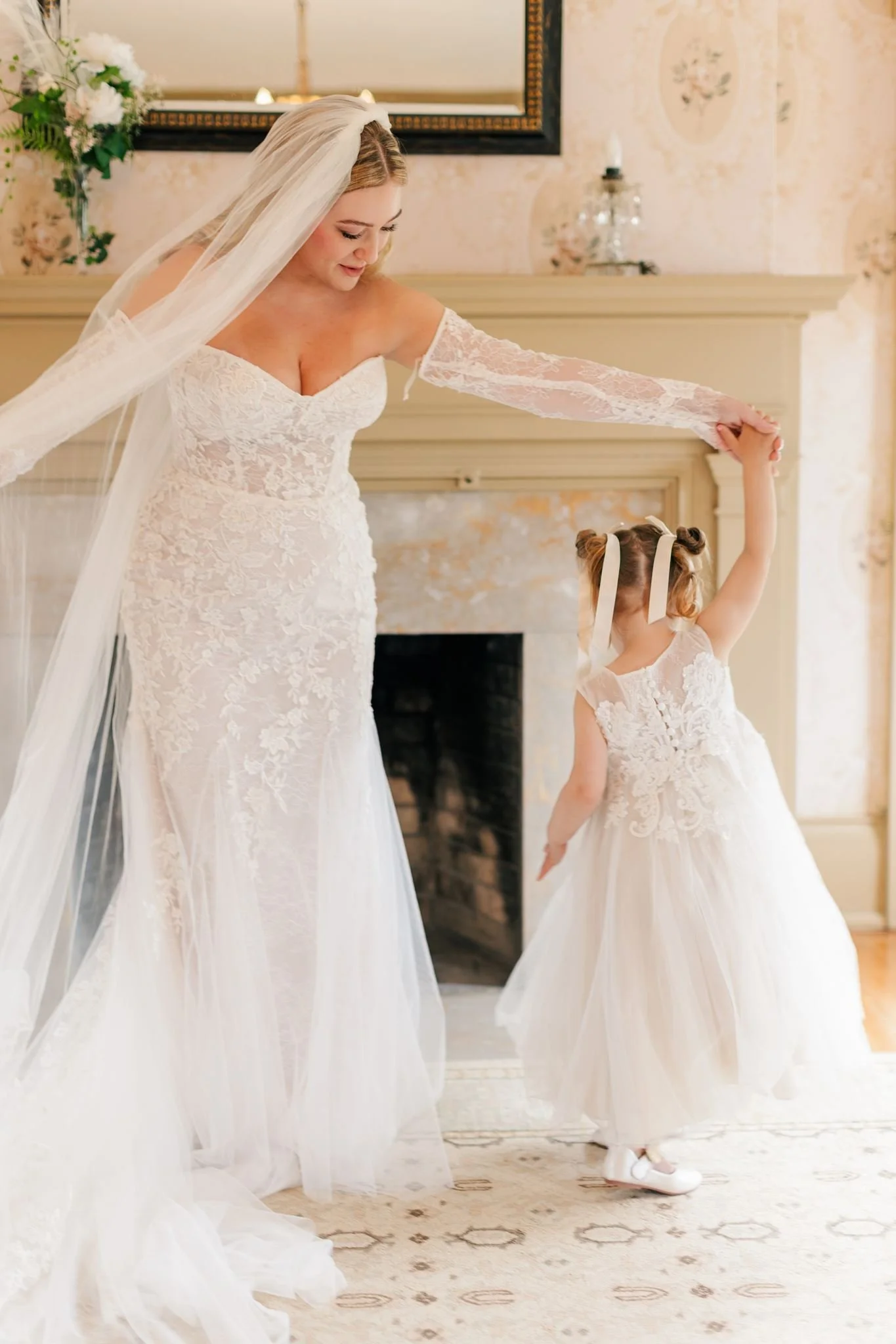 getting-ready-bridal-suite-felt-estate.jpg