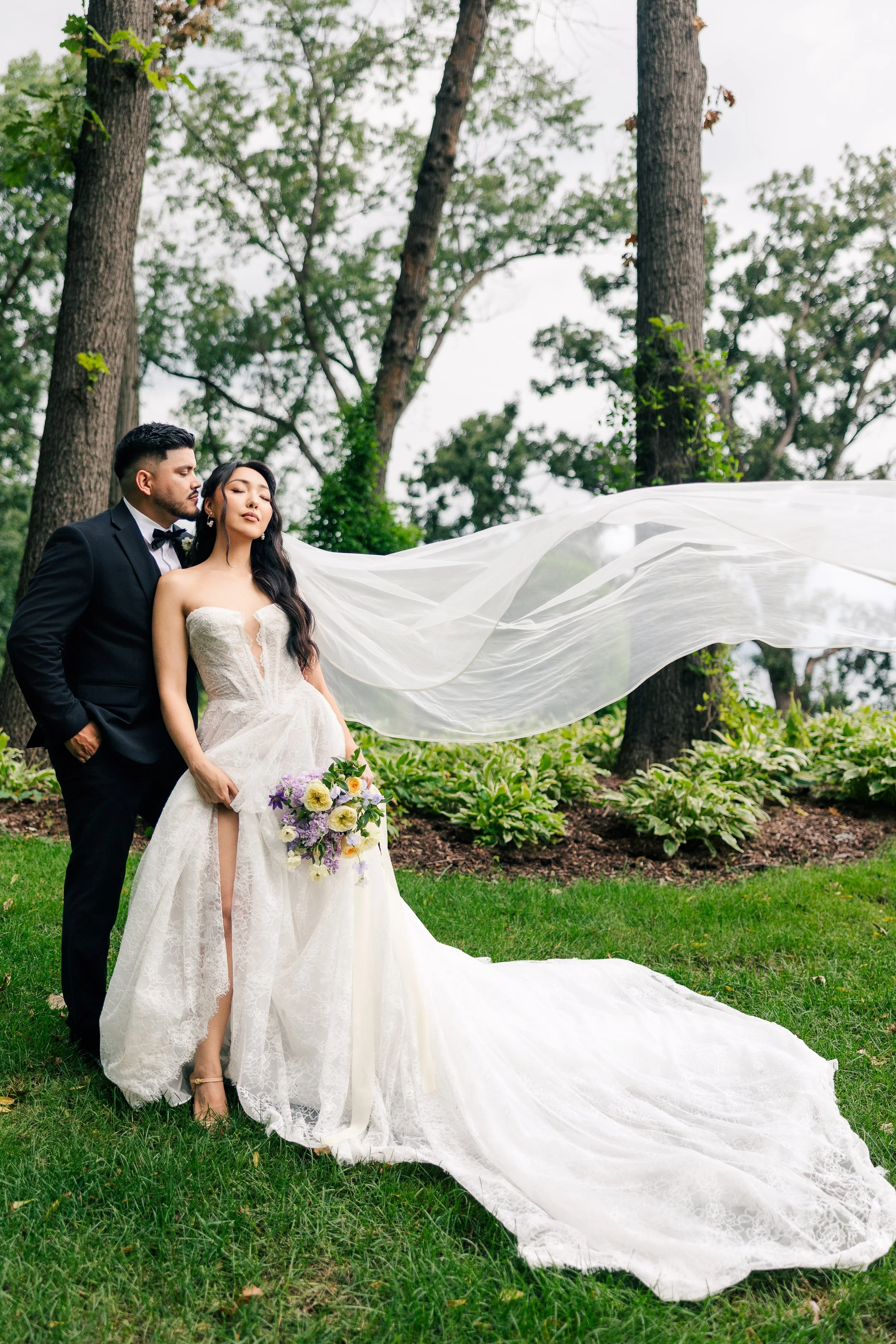 Grand Rapids Wedding Photographer - http---www.chrystinmelanie.com -1.jpg