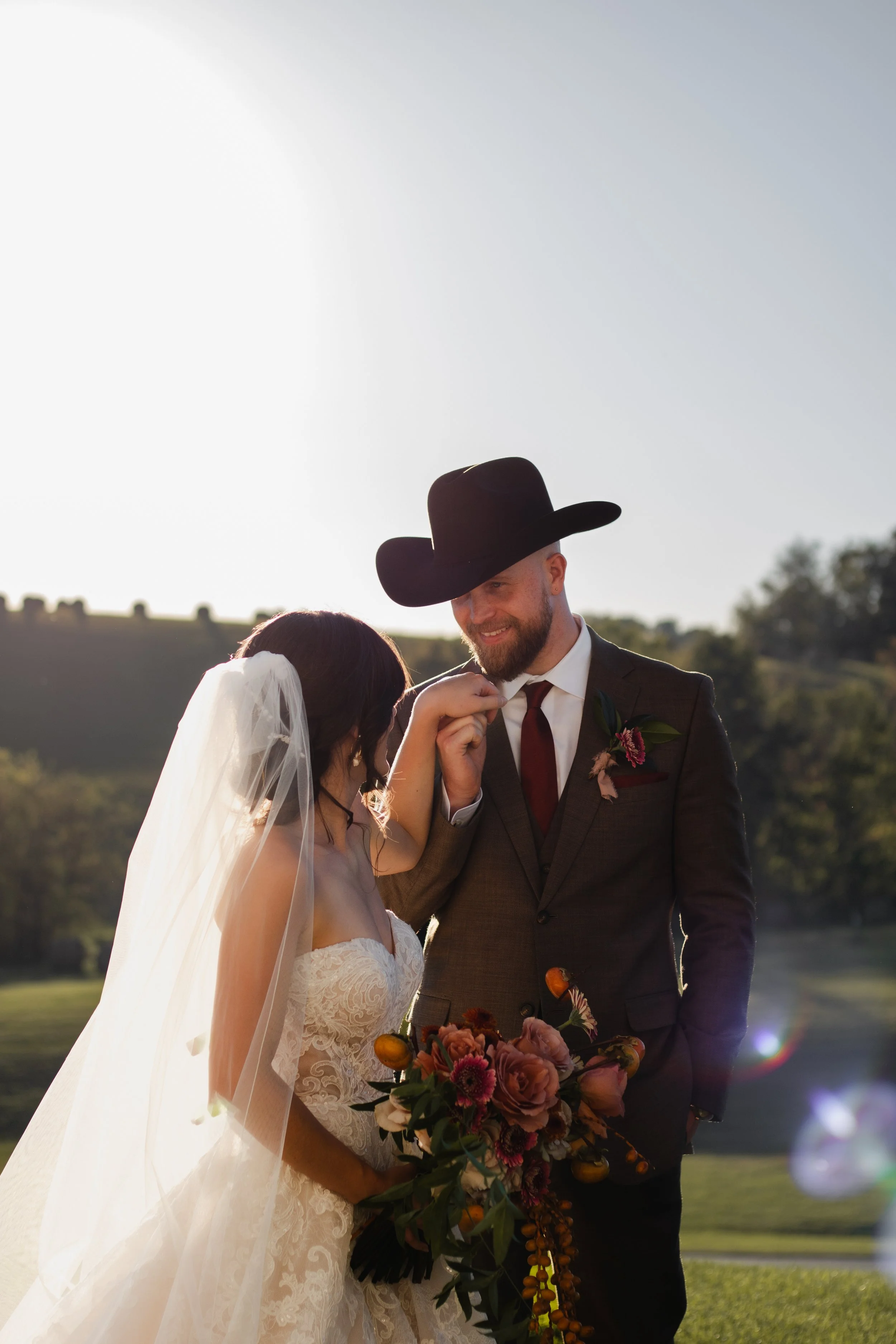 Birmingham wedding photographer captures bride and groom at golden hour
