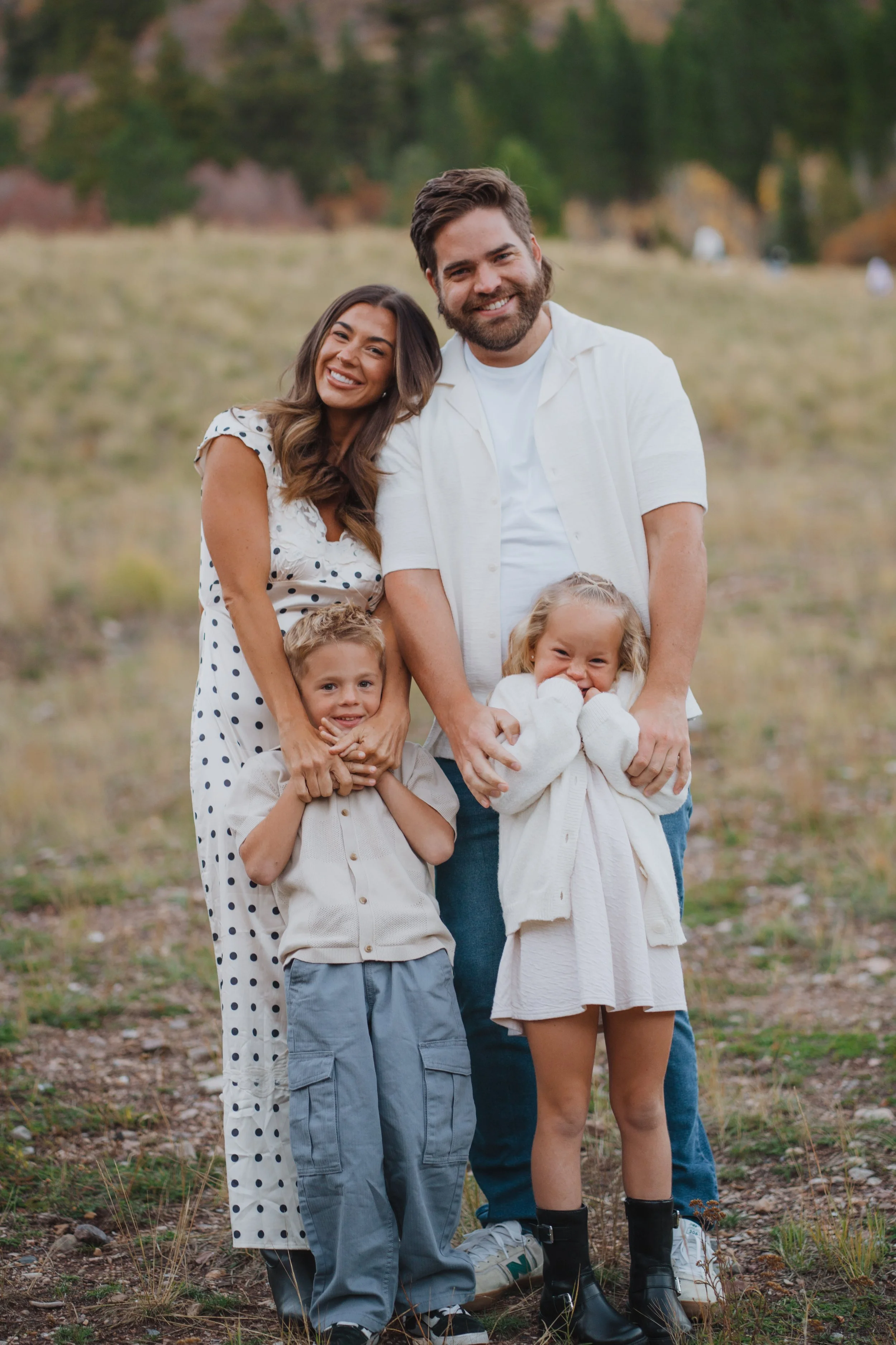 Kayla & Eddie Family - Utah Canyons