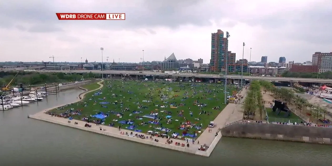Drone flights during an airshow while broadcasting live on television