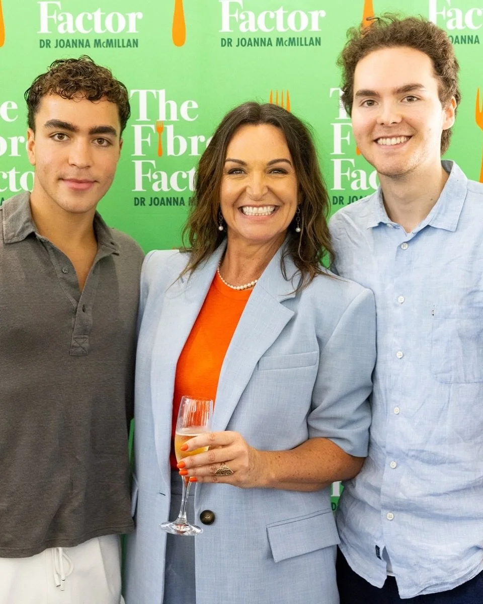 A rare pic with my two sons ❤️❤️ #mumsofinsta #thefibrefactor #mumofboys #booklaunch #dietitiansofinstagram