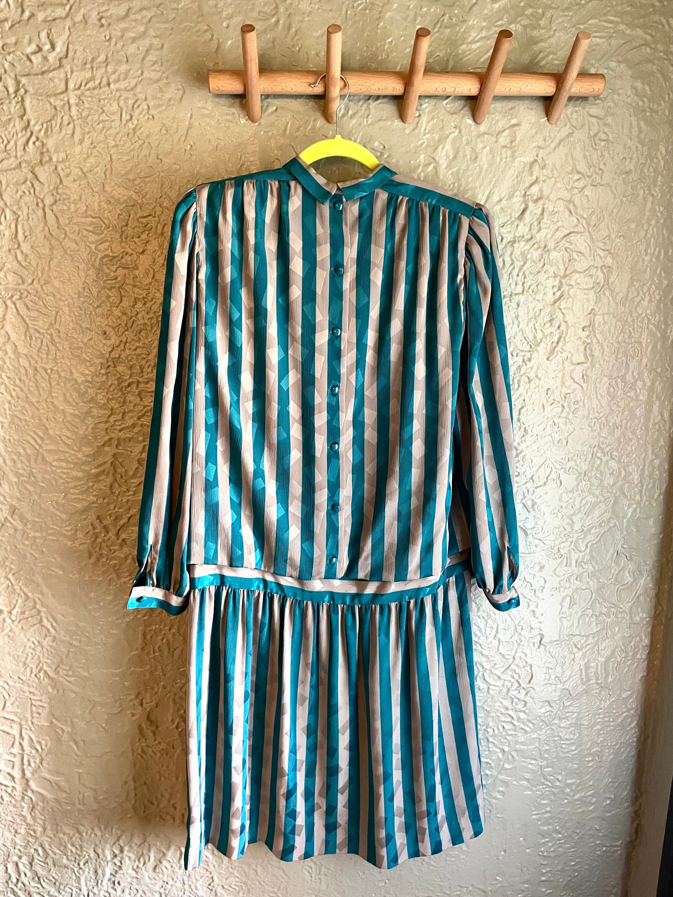 https://i.etsystatic.com/9622457/r/il/85a404/6072508689/il_fullxfull.6072508689_c1gw.jpg
