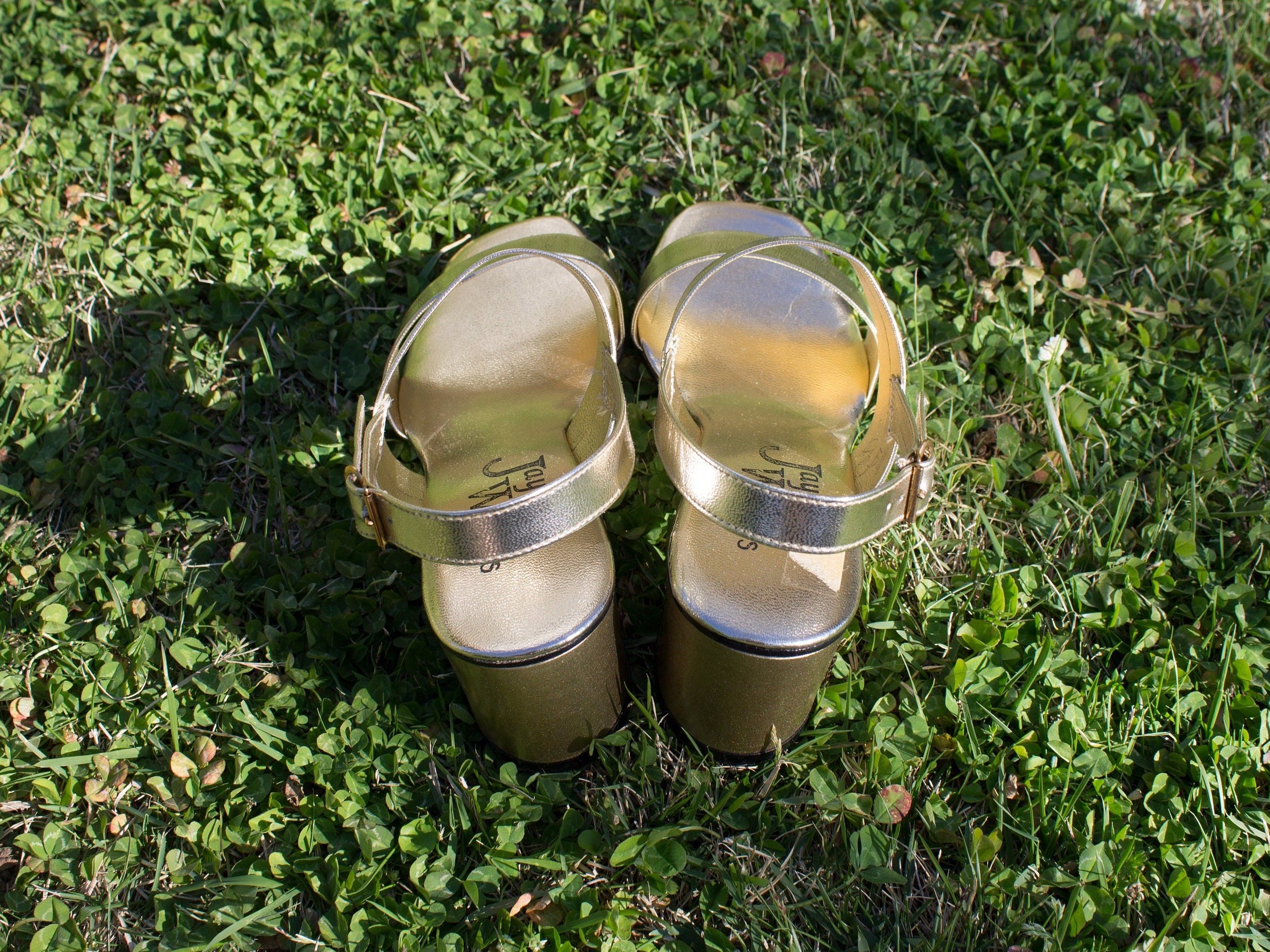 https://i.etsystatic.com/9622457/r/il/4a0dee/5882638924/il_fullxfull.5882638924_nkwq.jpg