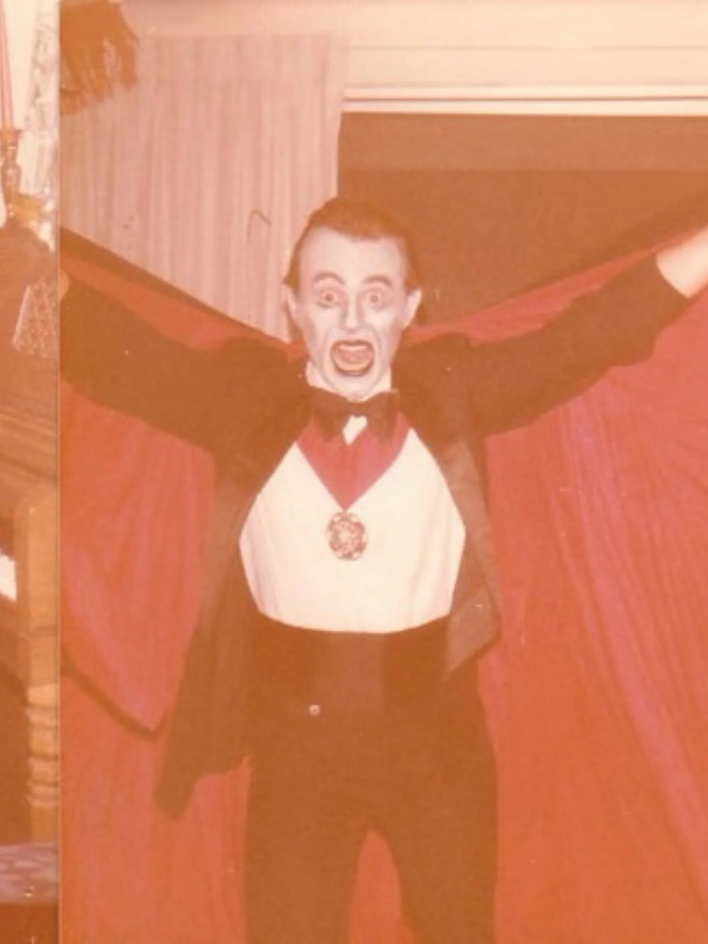 Vampires! They're among us! 🦇🩸✨

A Gay Halloween Party, 1980 (Quite literally, the caption on these photos is "A Gay Halloween Party." Gay Halloween is eternal!) 

Image sourced via GayInSacramento.com 👻