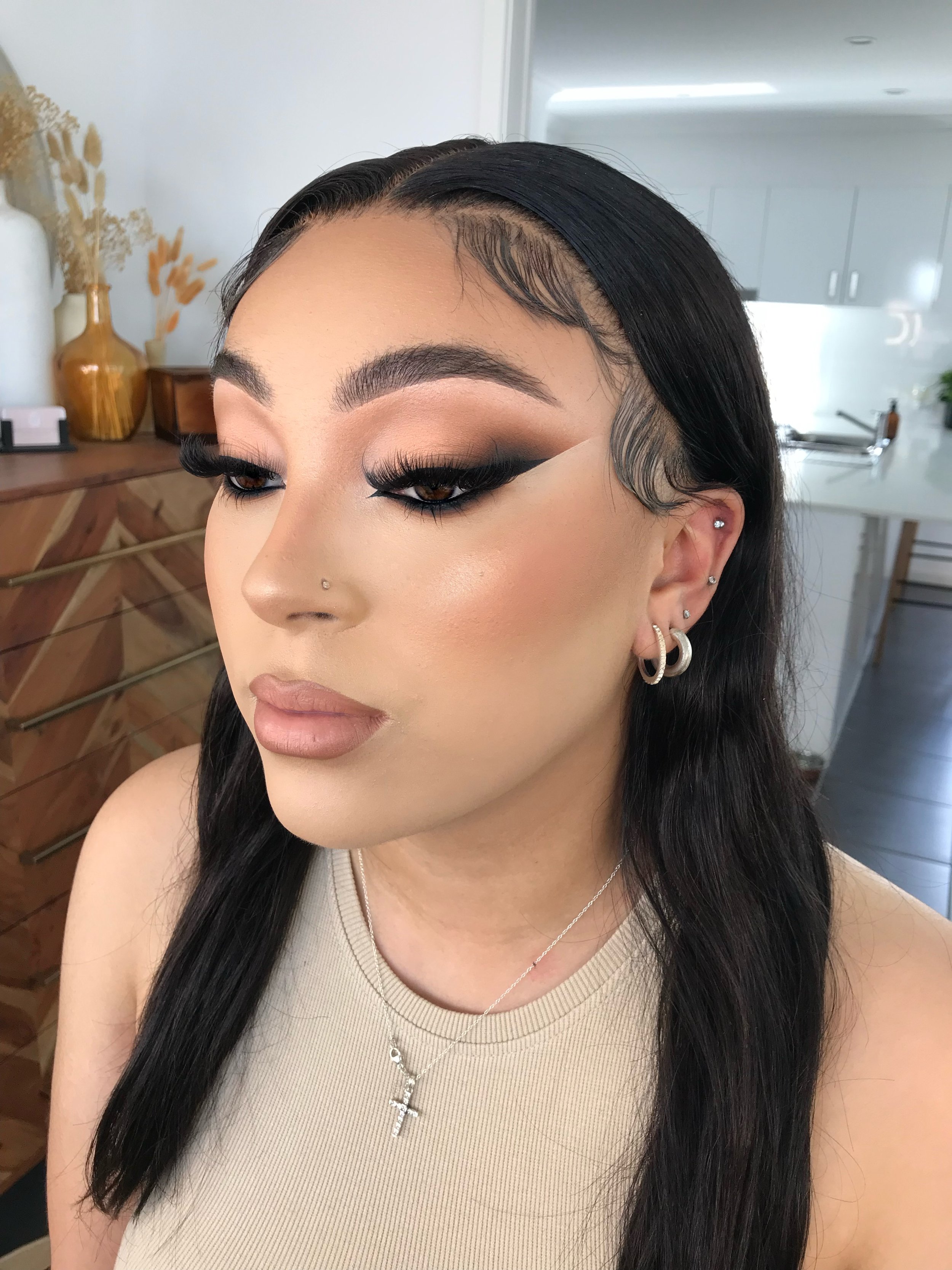 Facetune_06-05-2024-17-03-26.jpeg