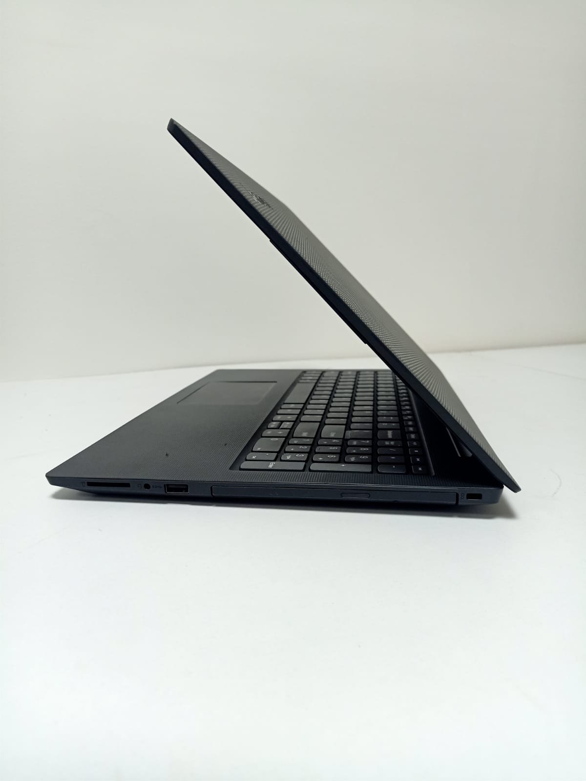 lenovo2.jpeg