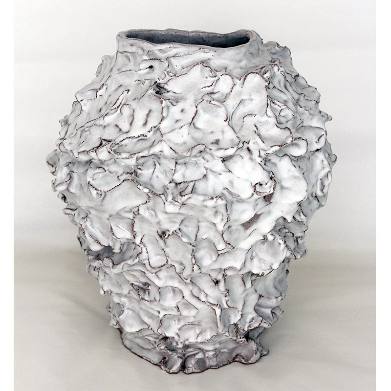 Sculptural vase 1, Salamandra