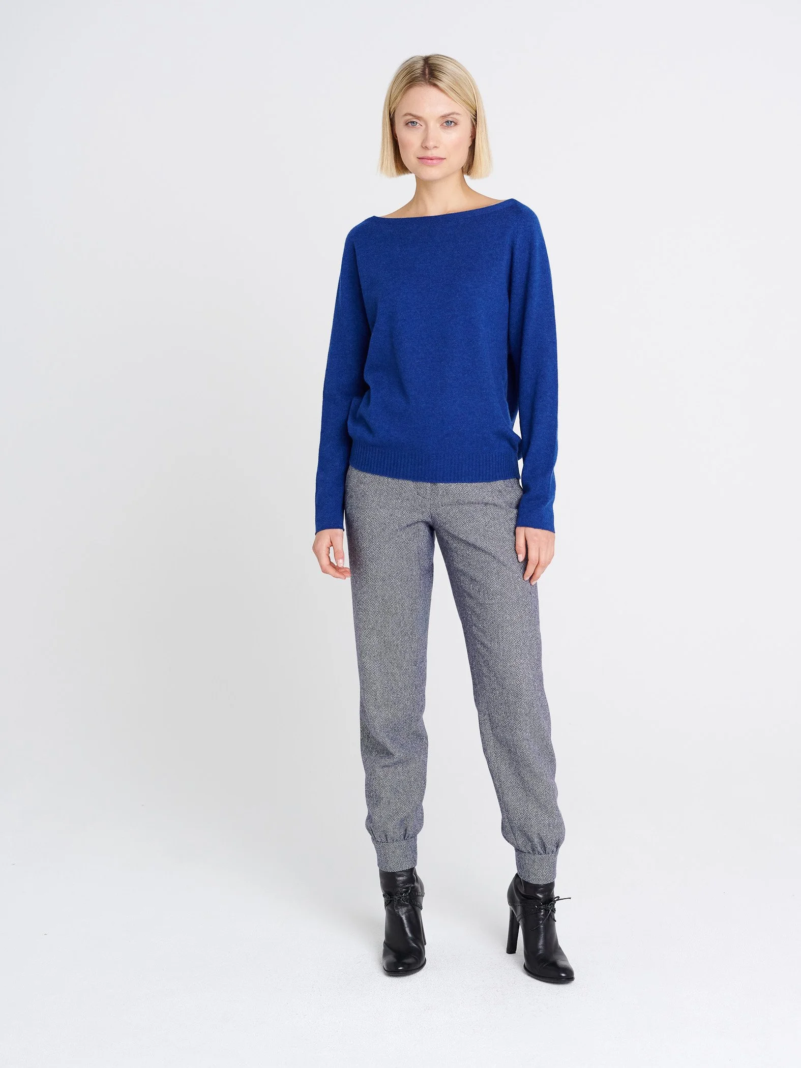 Hose Bloomer fischgrat blau U-Boot Pulliblau-2862.jpg