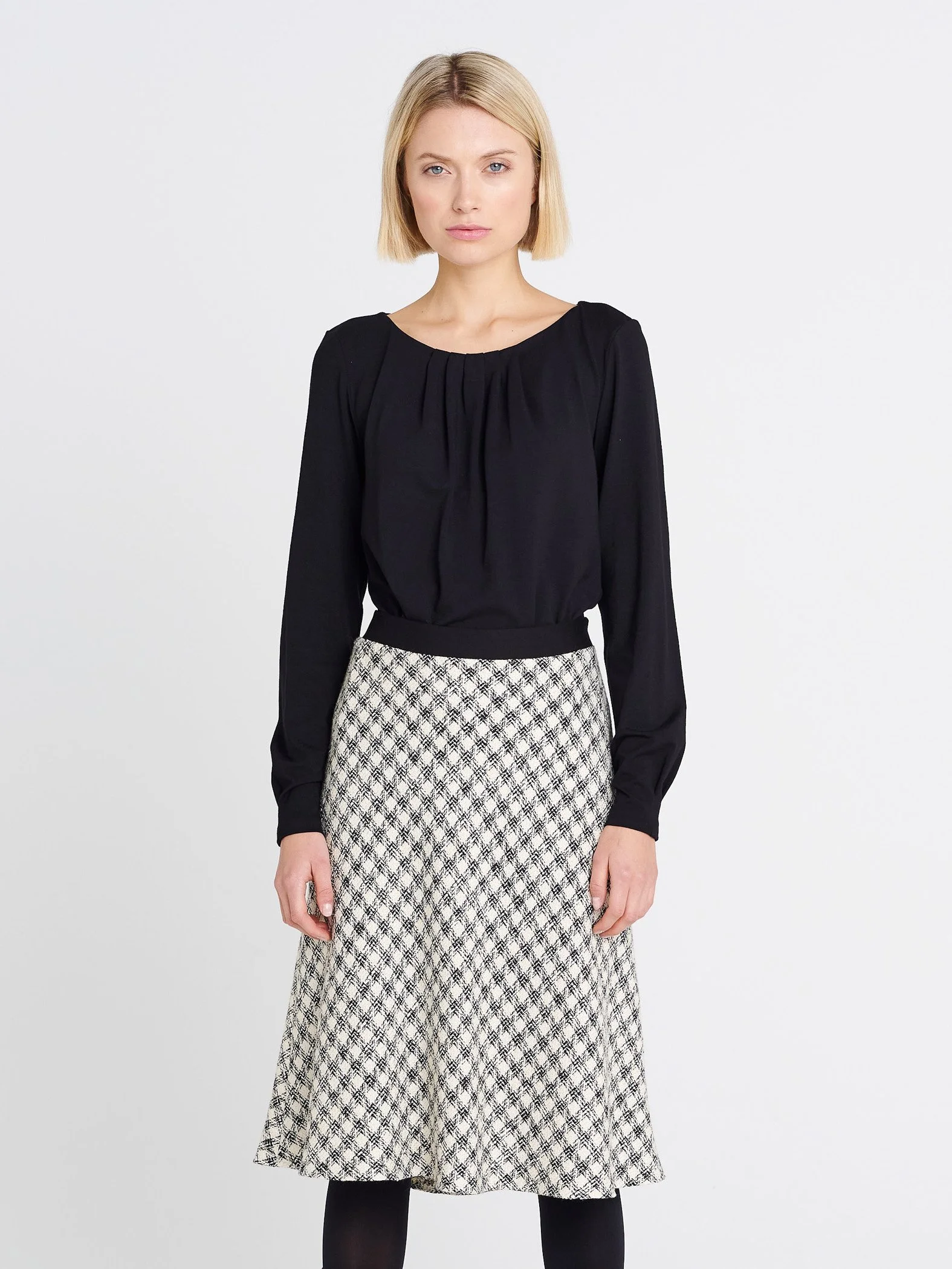 Ausgestellter, A-Linien Rock aus Bouclé mit karomuster in creme/schwarz
