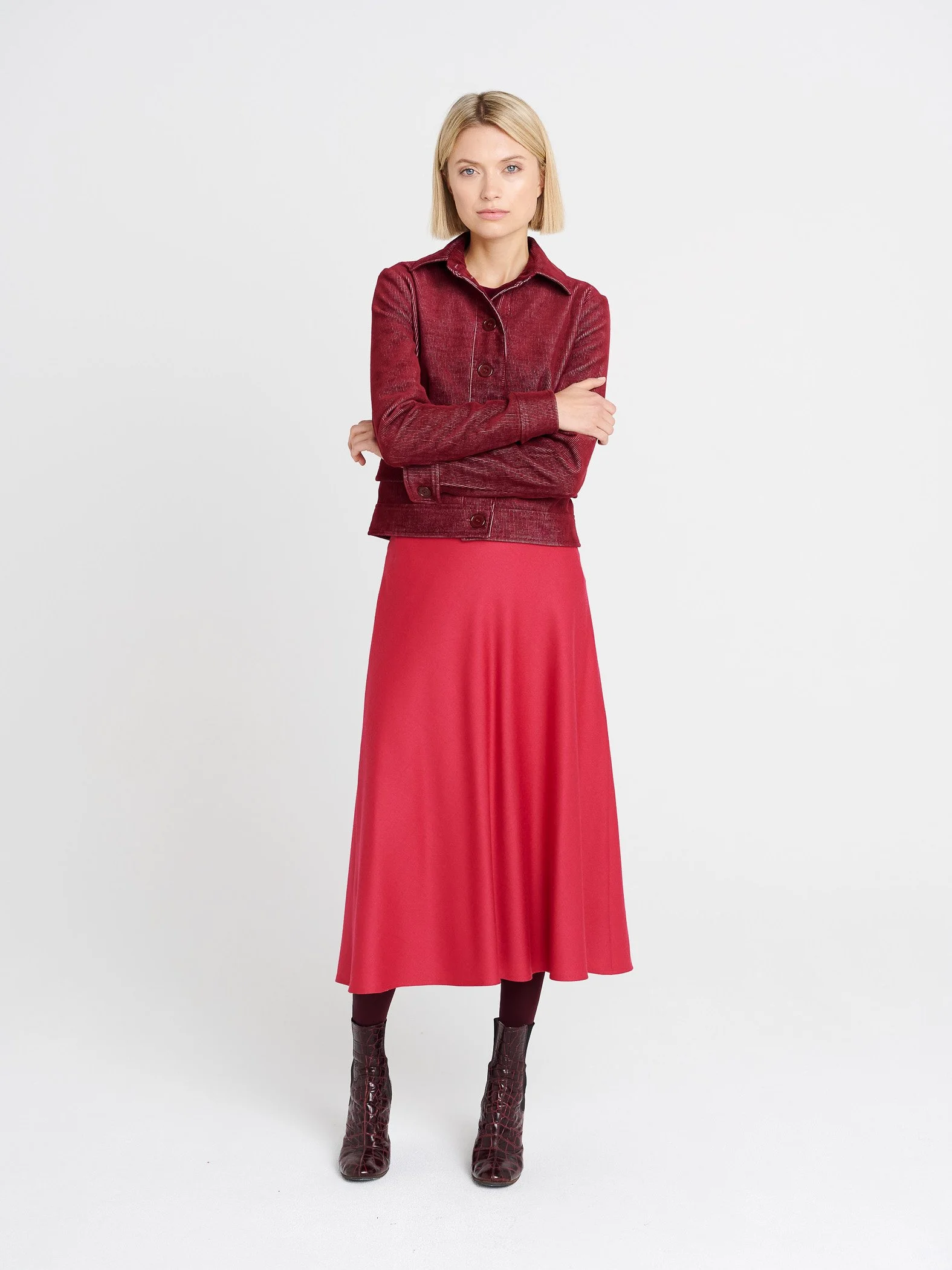 Rosa/ pinker Damenrock mit schmalem Bünchen aus Schurwolle und Rayon