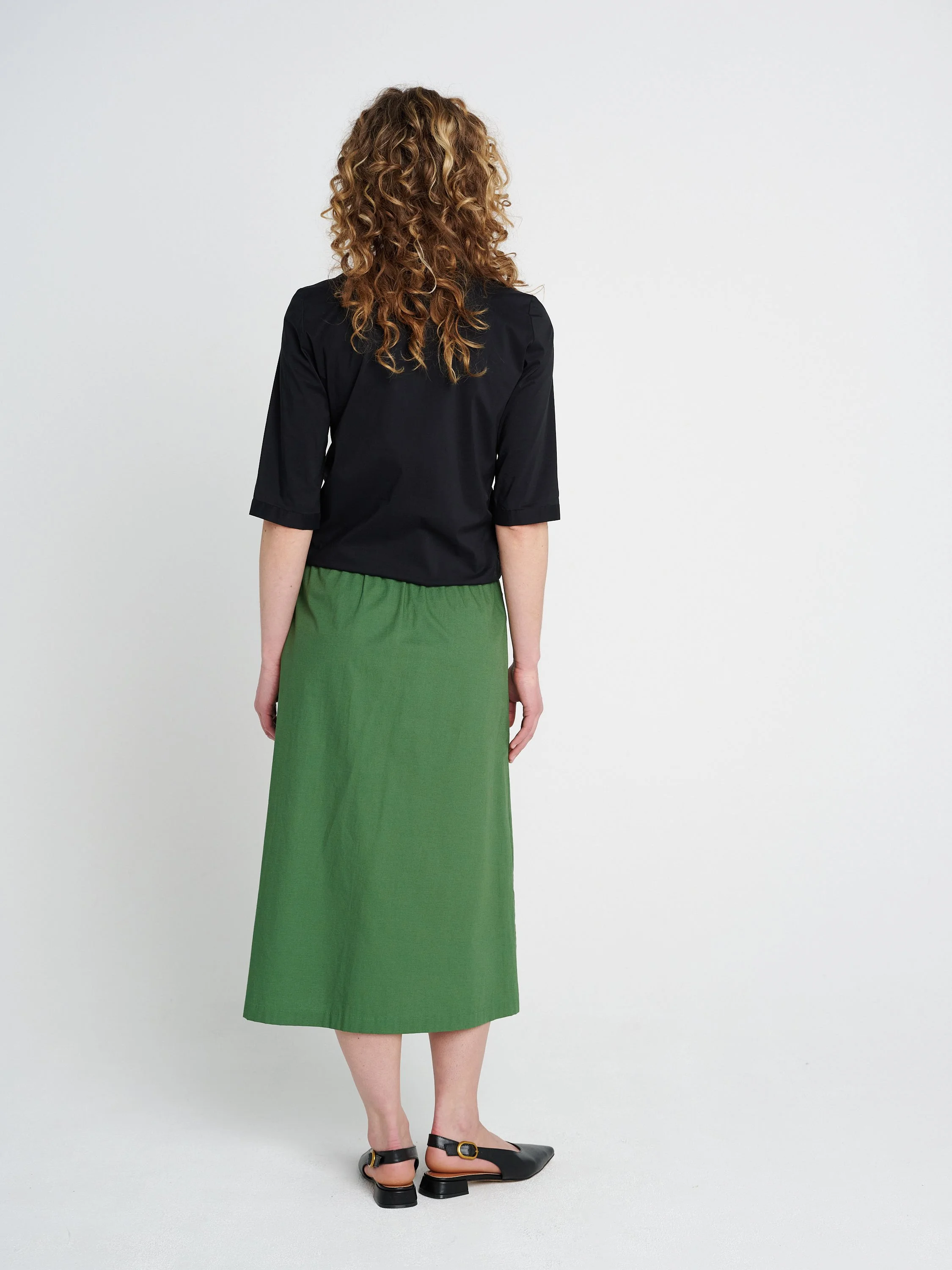 Sportliche, sommerliche Tunika mit dreiviertel-Ärmeln aus weicher Baumwolle in schwarz