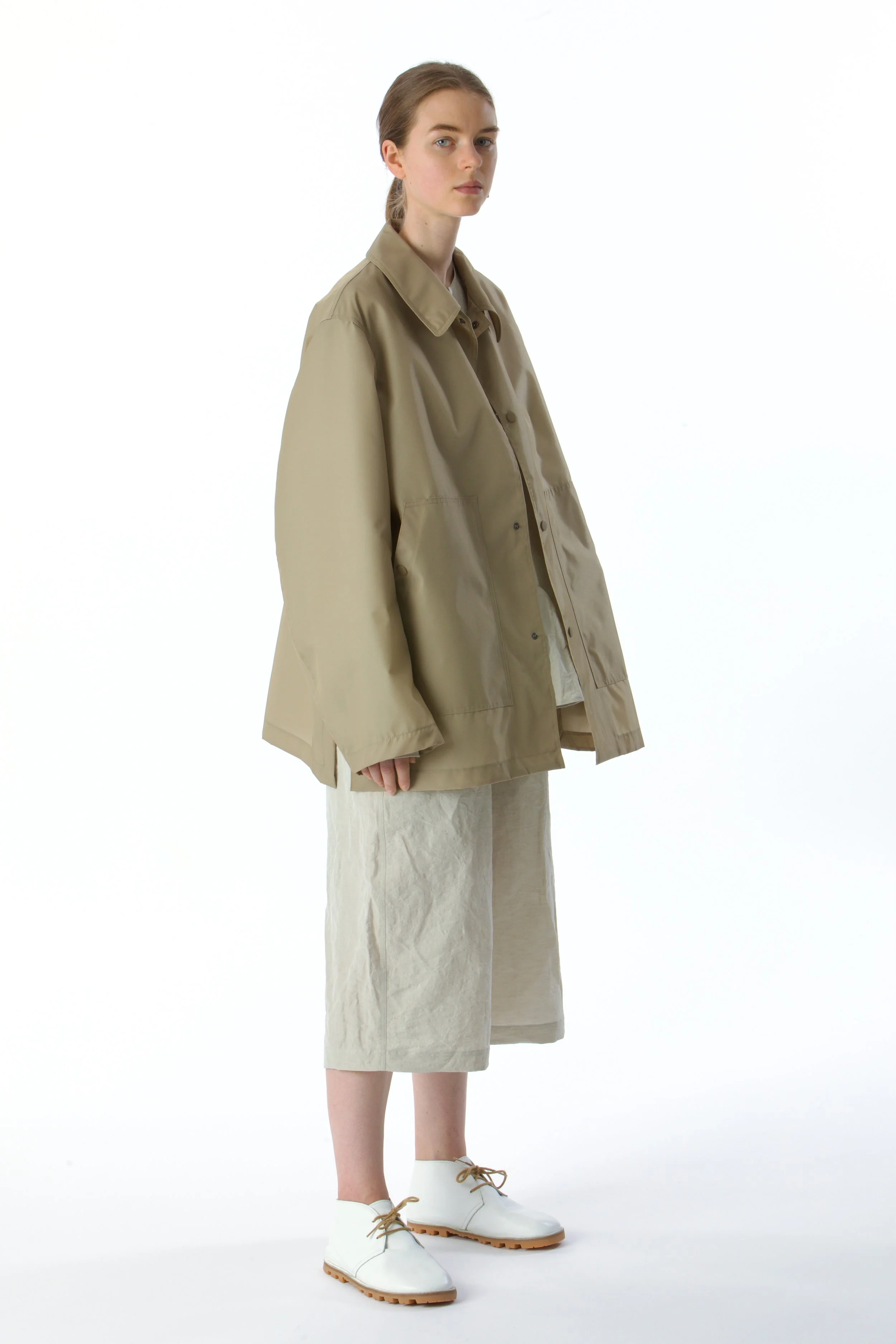 9. CAYDEN-NATT-MOONSTONE BARNA-LION-NATURAL PLICK-LION-NATURAL FIGARI-LIA-WHITE.jpeg