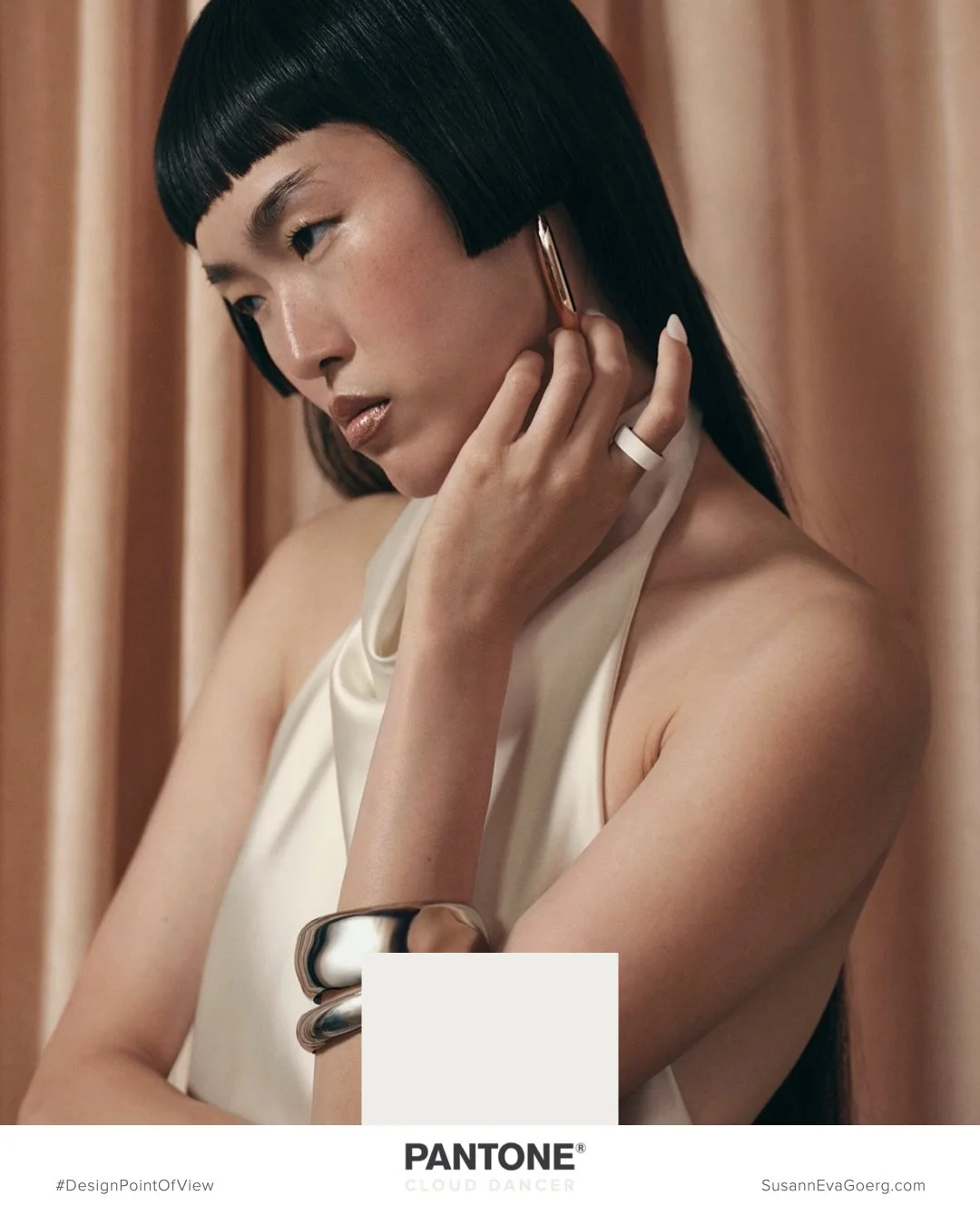 ‎PANTONE Cloud Dancer - Images.‎003.jpeg
