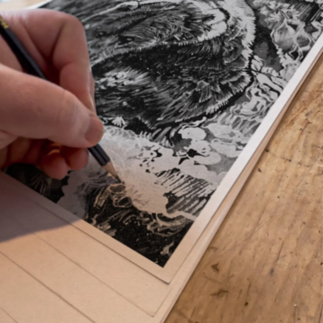 [MAIN] BEAR-MIST--DETAIL PRINT---SHOP-WEB-1X1 copy.jpg