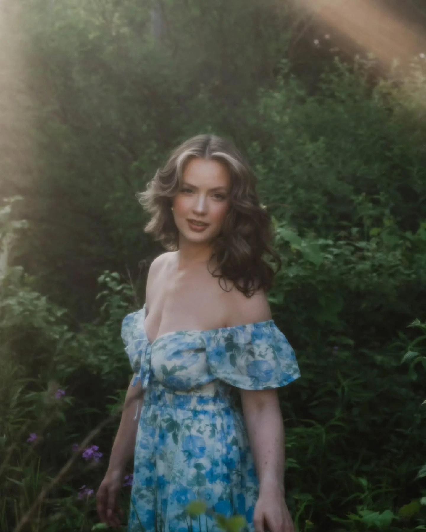 Whimsy 

#photography #michiganphotographer #fantasyphotography #fairytalephotography #booklover #whimsical #nikon #moodyphotography