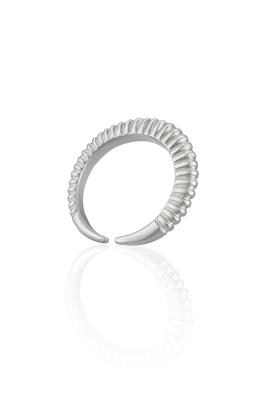 Sable Horn Ring