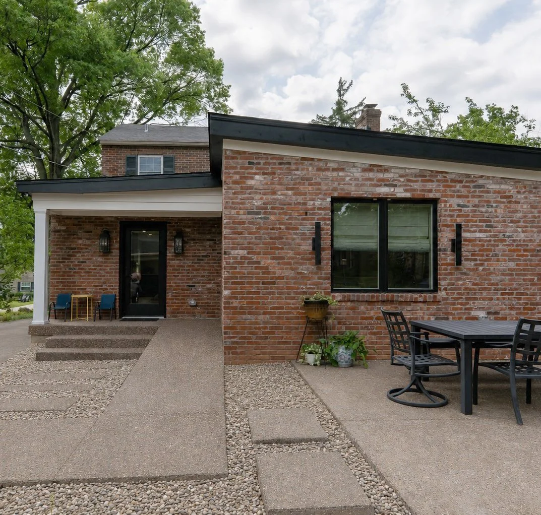 Modern Addition with ramp and steps