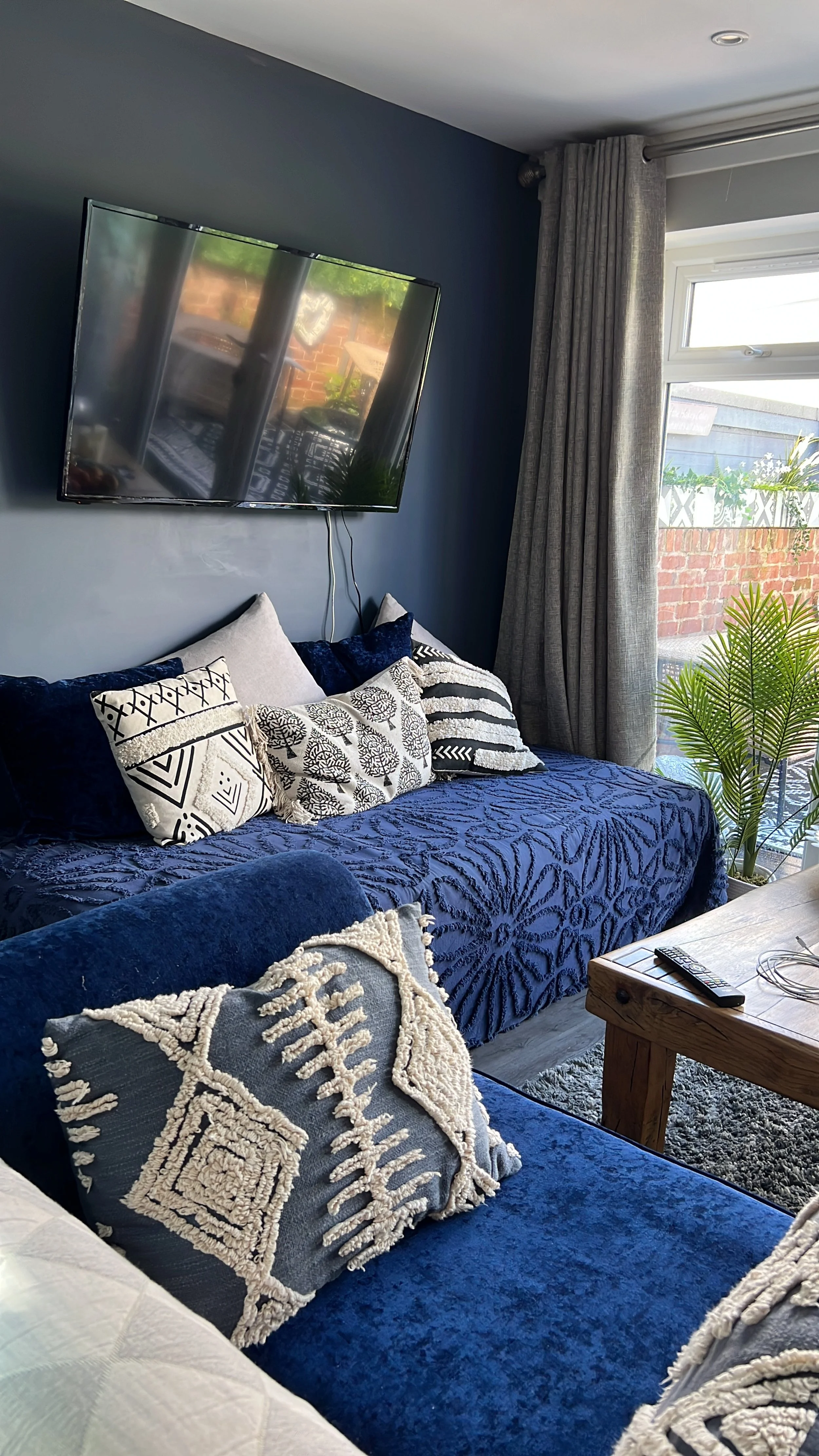 living room 1.JPG
