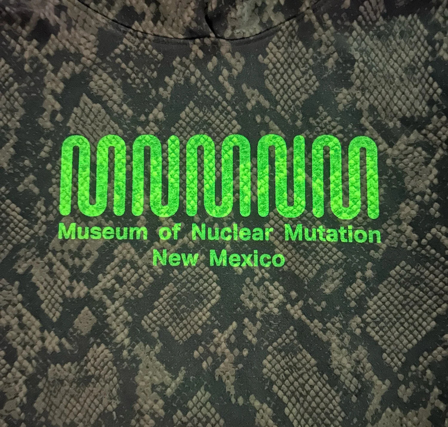 reptilian detail glow.jpg