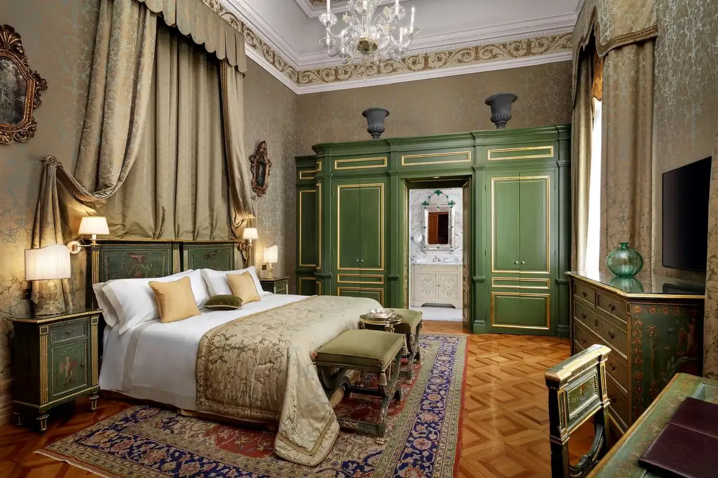 - Hotel Danieli   suite .webp