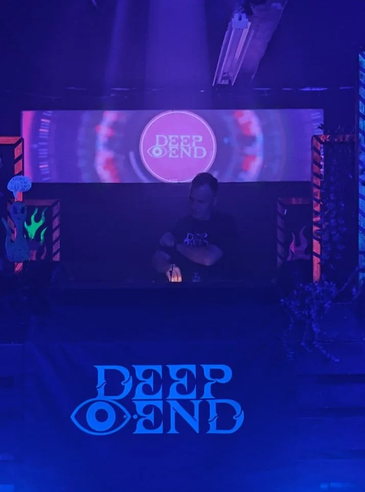 Olipahan supermahtava lauantai, kun j&auml;rk&auml;ttiin @deepend.fi &amp; support-porukan kanssa First Signal -tapahtuma! Vaikea sanoin kuvailla mik&auml; fiilis oli ensin soittaa ja sen j&auml;lkeen seurata meininki&auml;, vilkutella omia valoja ja