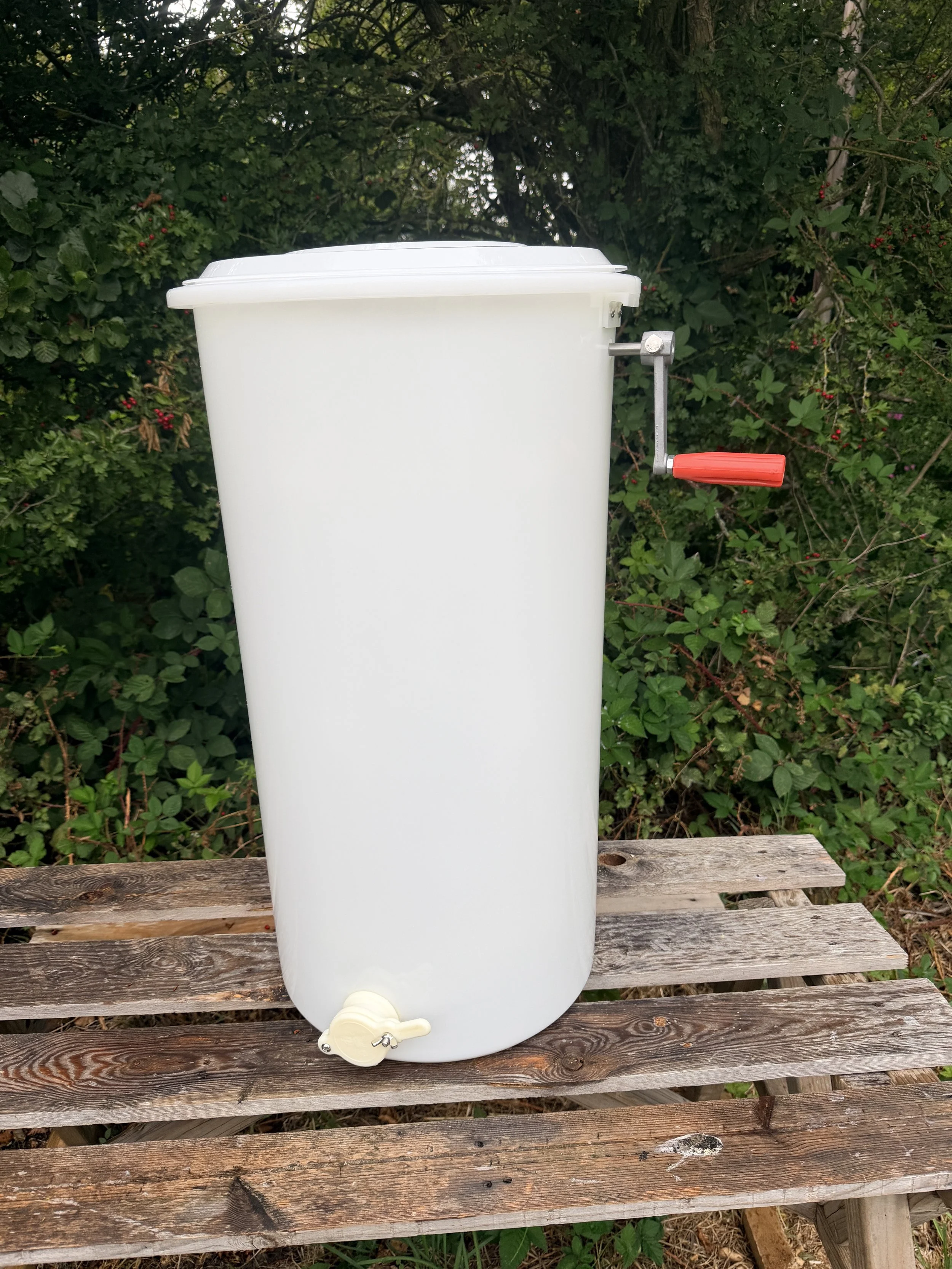 Honey Extractor Manual 2 frame Plastic Beekeeping National and Langstroth Frames
