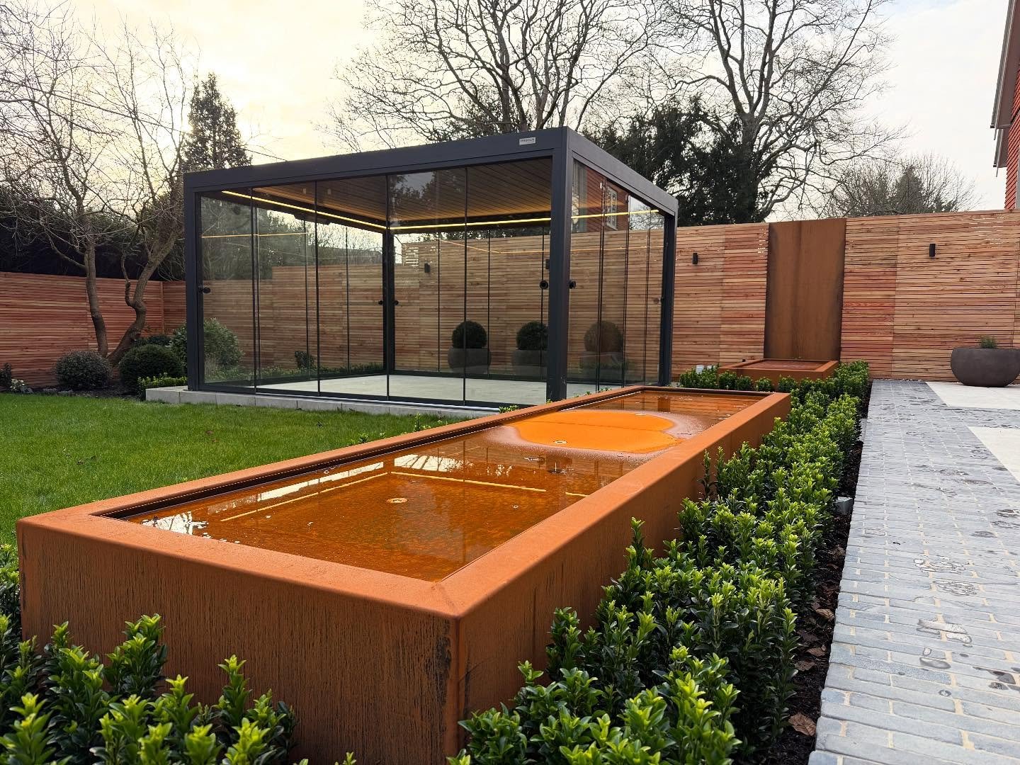 Pergolux S2 installed today on our Shawford project, 2x heaters and glass sliding panels makes this high end feature usable all year round, MASSIVE thank you to @armex_ltd for coming out to do final connections for the electrics. 

@joesavagelandscap
