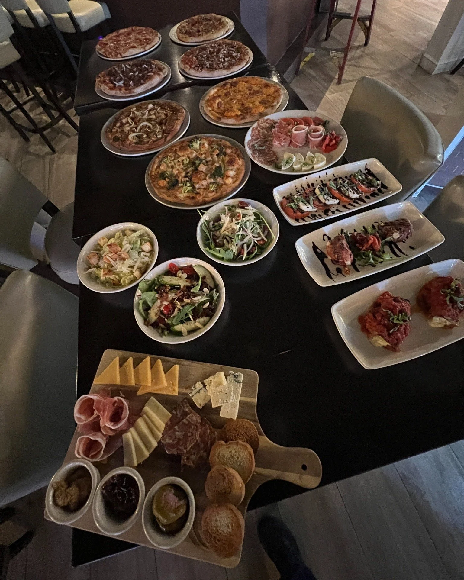 Super Bowl bound and we&rsquo;re celebrating the right way.

New England is no stranger to the big game. Big moments call for great food, and if you&rsquo;re already thinking about how to host, we&rsquo;ve got you covered.

Did you know we do caterin