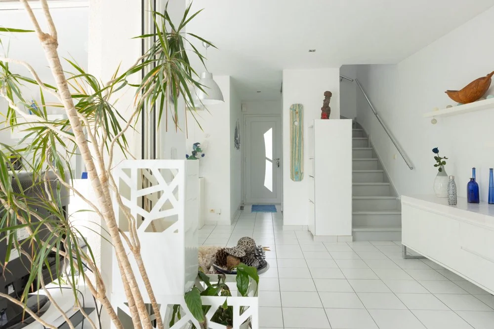 Avant - Après - photos immobilières amateur vs photographe professionnel à Arcachon (C) STUDIO MILA-6.jpg