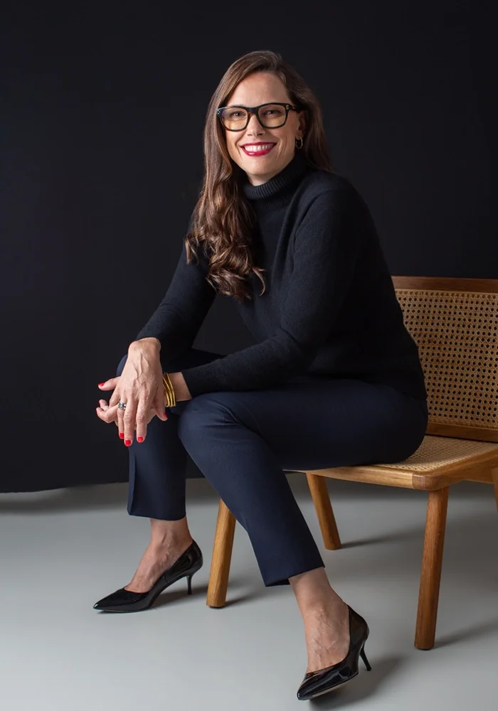 Portrait-professionnel-corporate-alexandra-hoffmann-studio-mila-arcachon.webp
