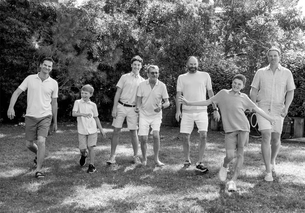 Seance-photo-famille-pyla-sur-mer-studio-mila.jpg