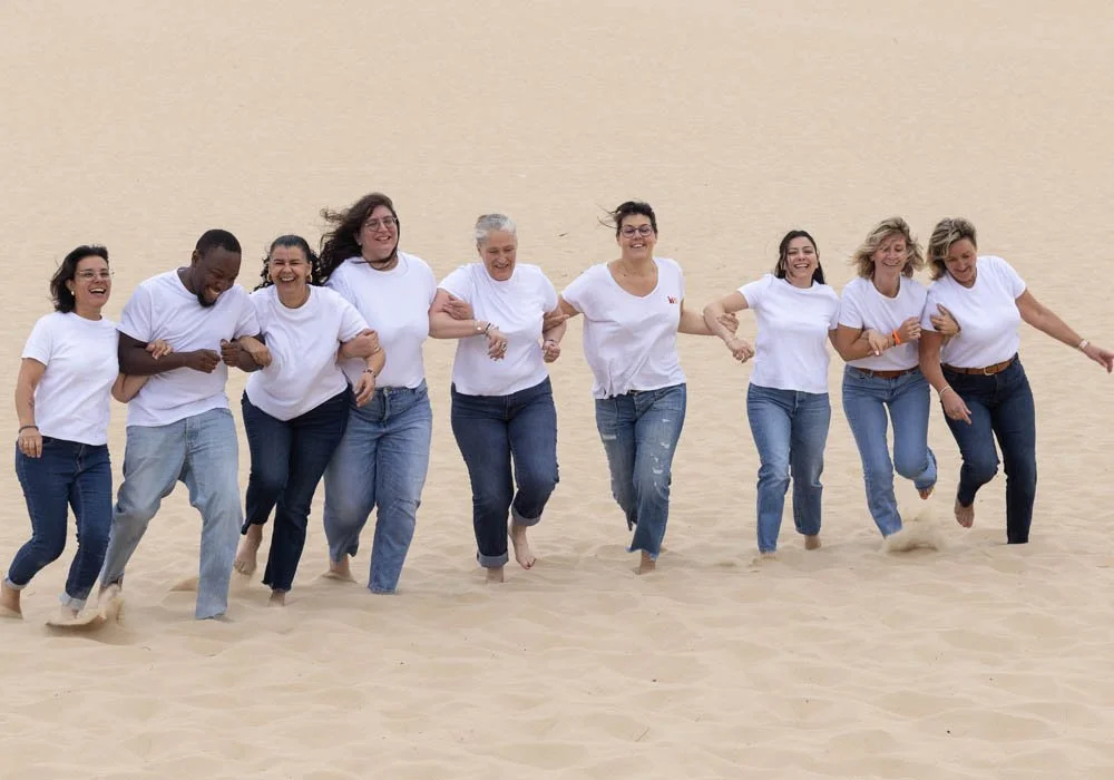 Séance photo Team Building sur la Dune du Pilat photographiée par Studio Mila