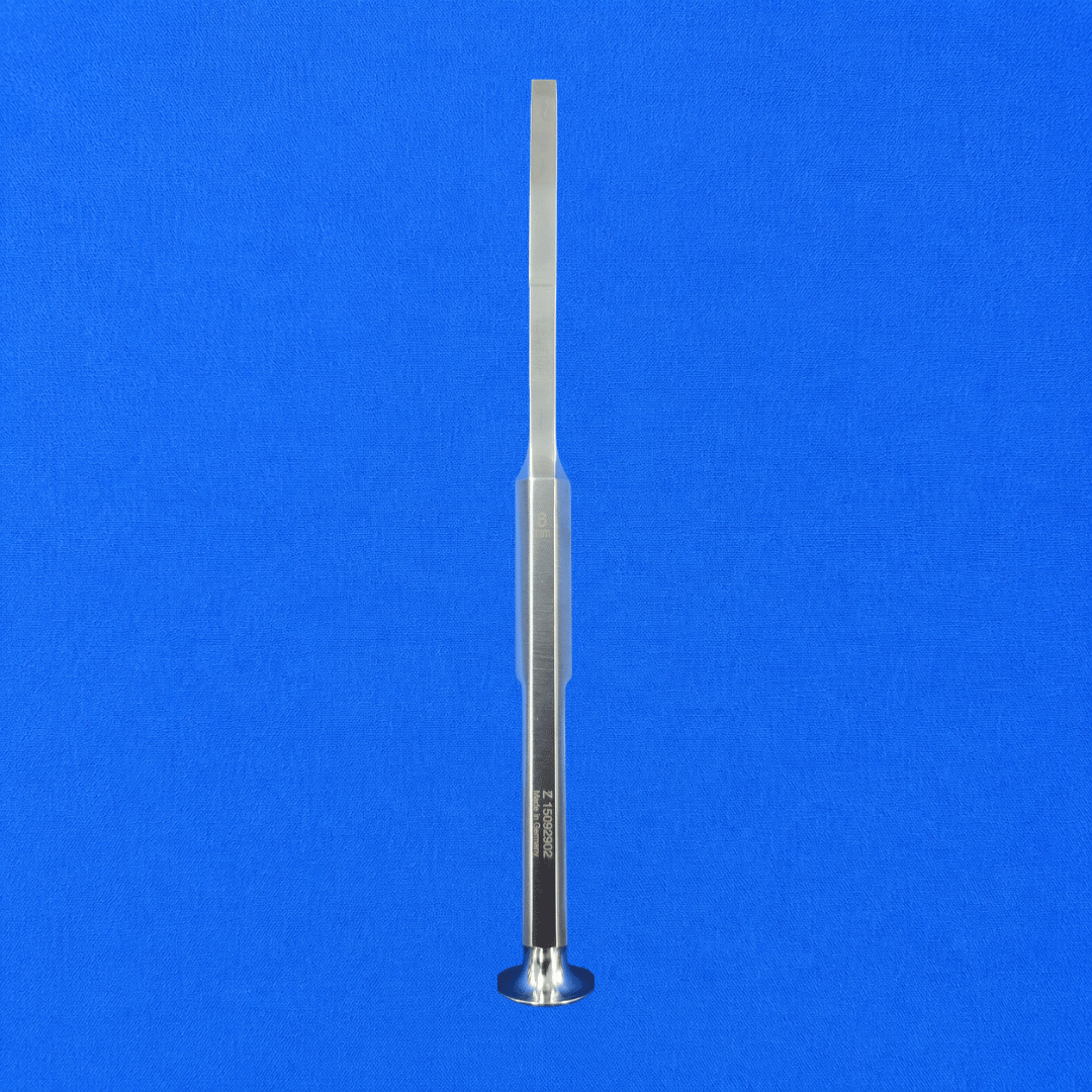 Z15092902 - Osteotome, 6mm x 200mm - 355 USD.png