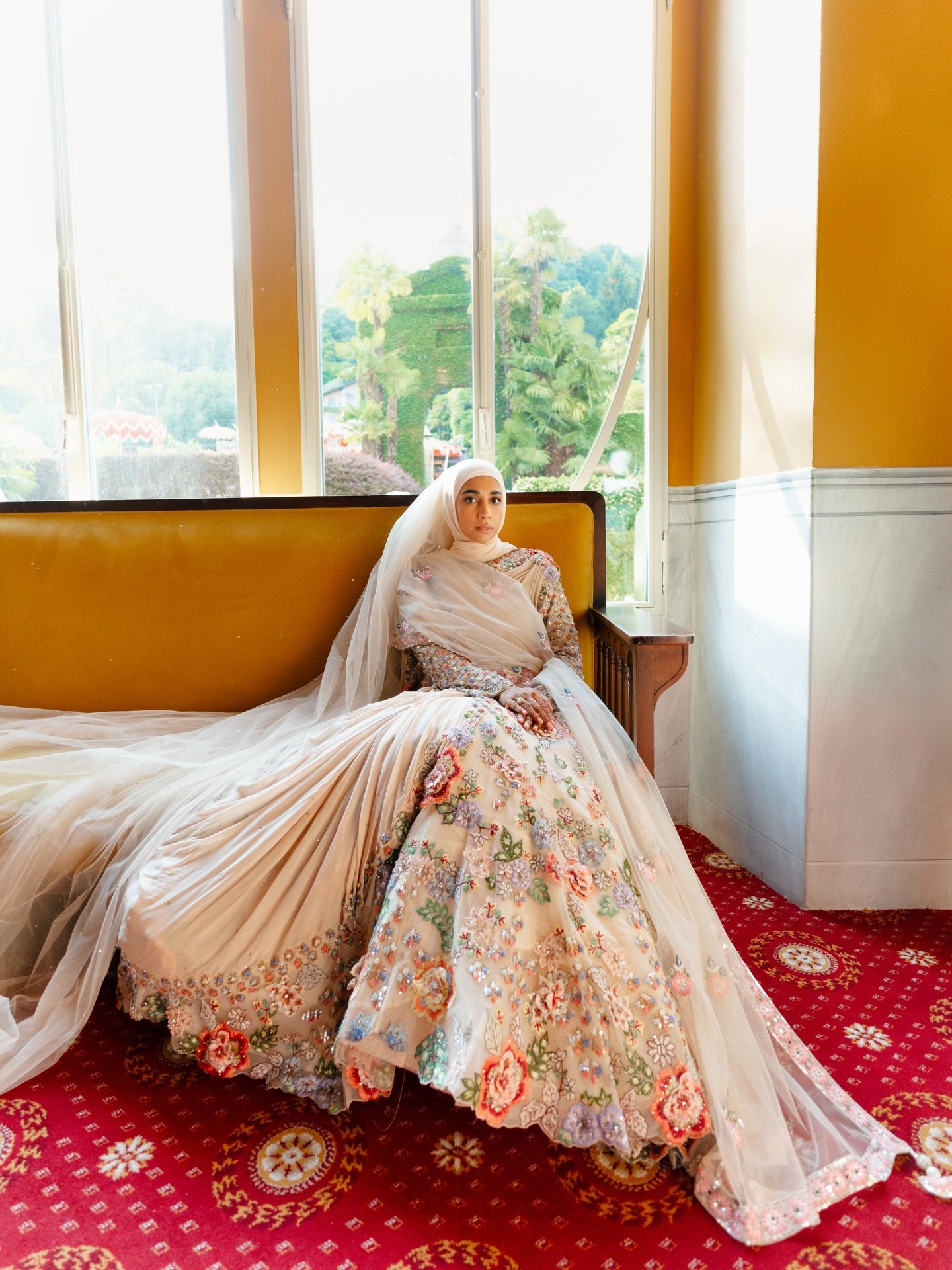 When designing this look, I wanted something light and neutral, but with depth. 🤎

It began with a simple base, built slowly. The dupatta was gathered and shaped with intention, adding coverage in a way that felt intuitive and true to the design. Th