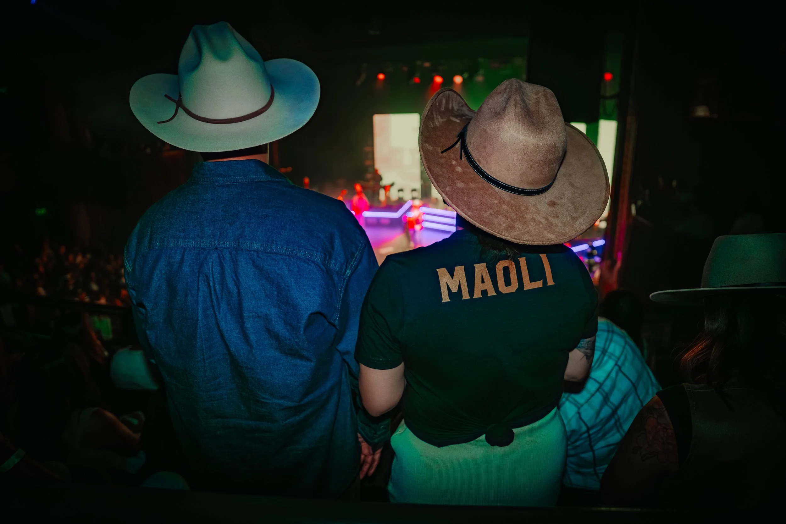 @mediabytb_Maoli_FansCrowdVenue 8.jpg