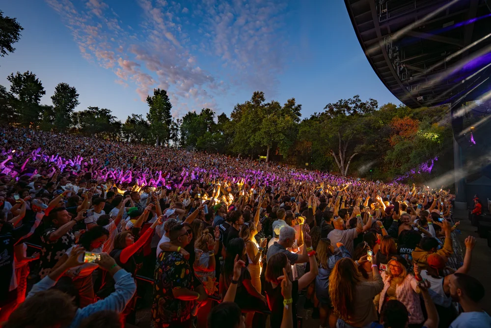 @mediabytb_Tiesto_Crowd&Fans 6.jpg