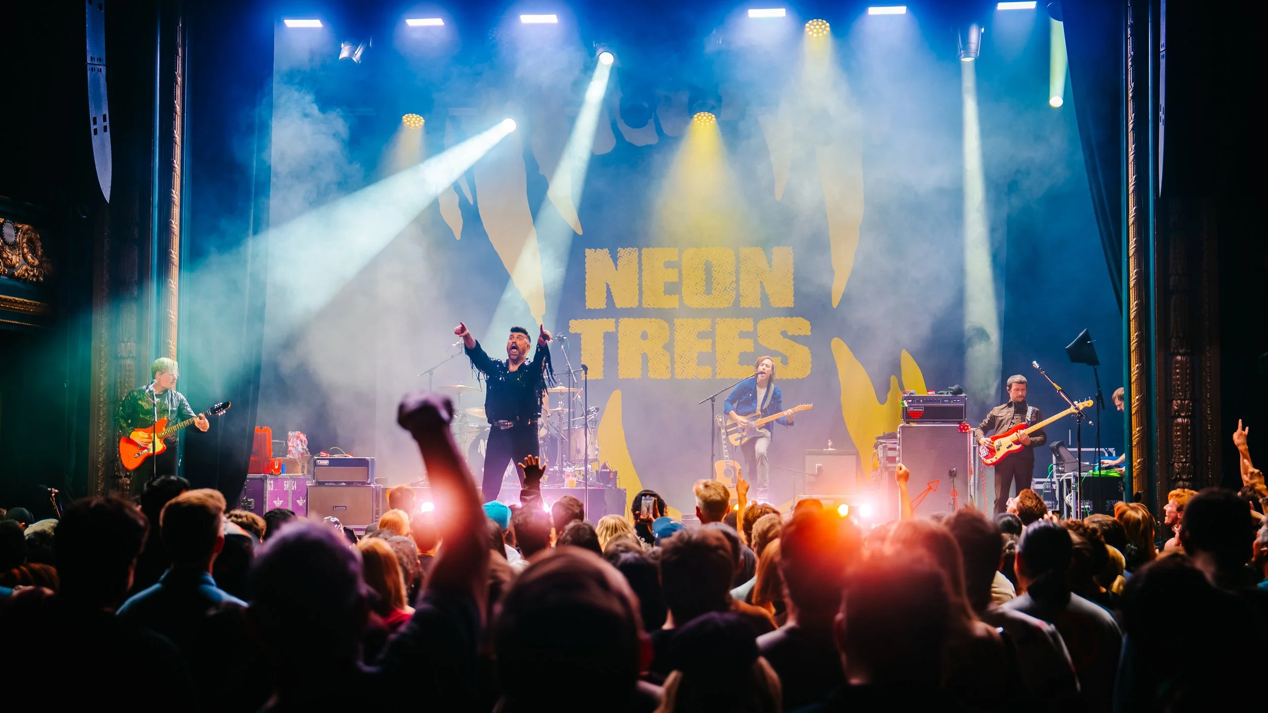@mediabytb_NeonTrees-08.jpg