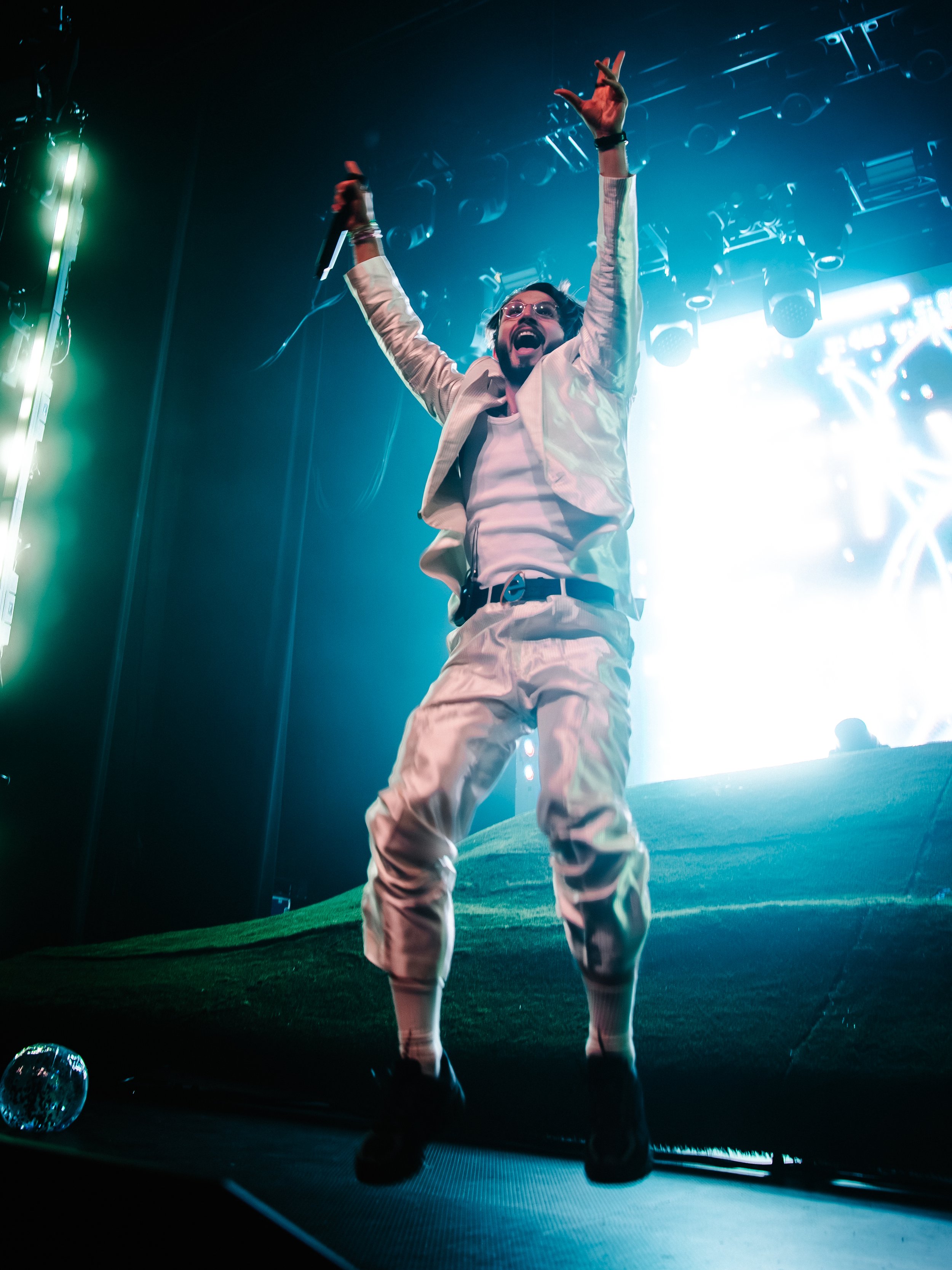 @mediabytb_BBNO$ 3.jpg