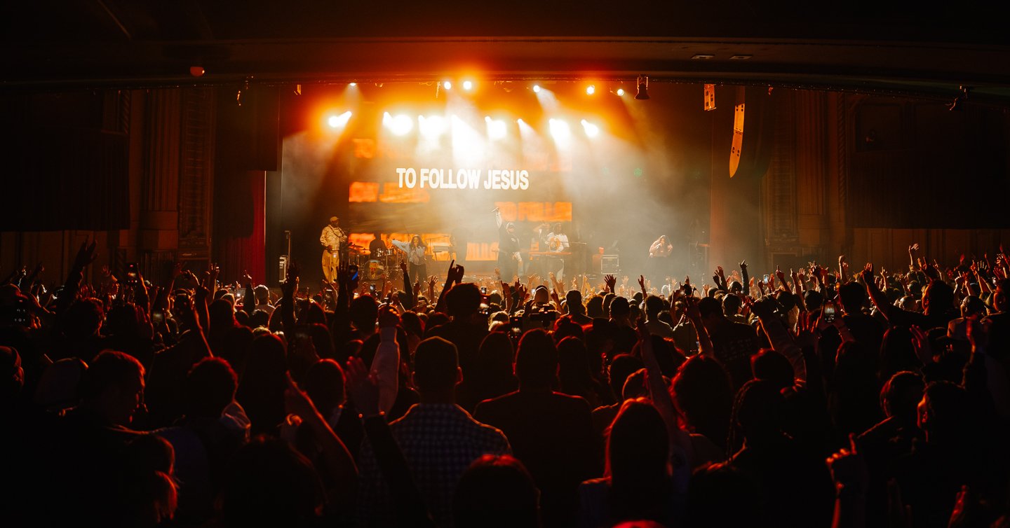 @mediabytb_ElevationRythm_FansCrowdVenue 10.jpg