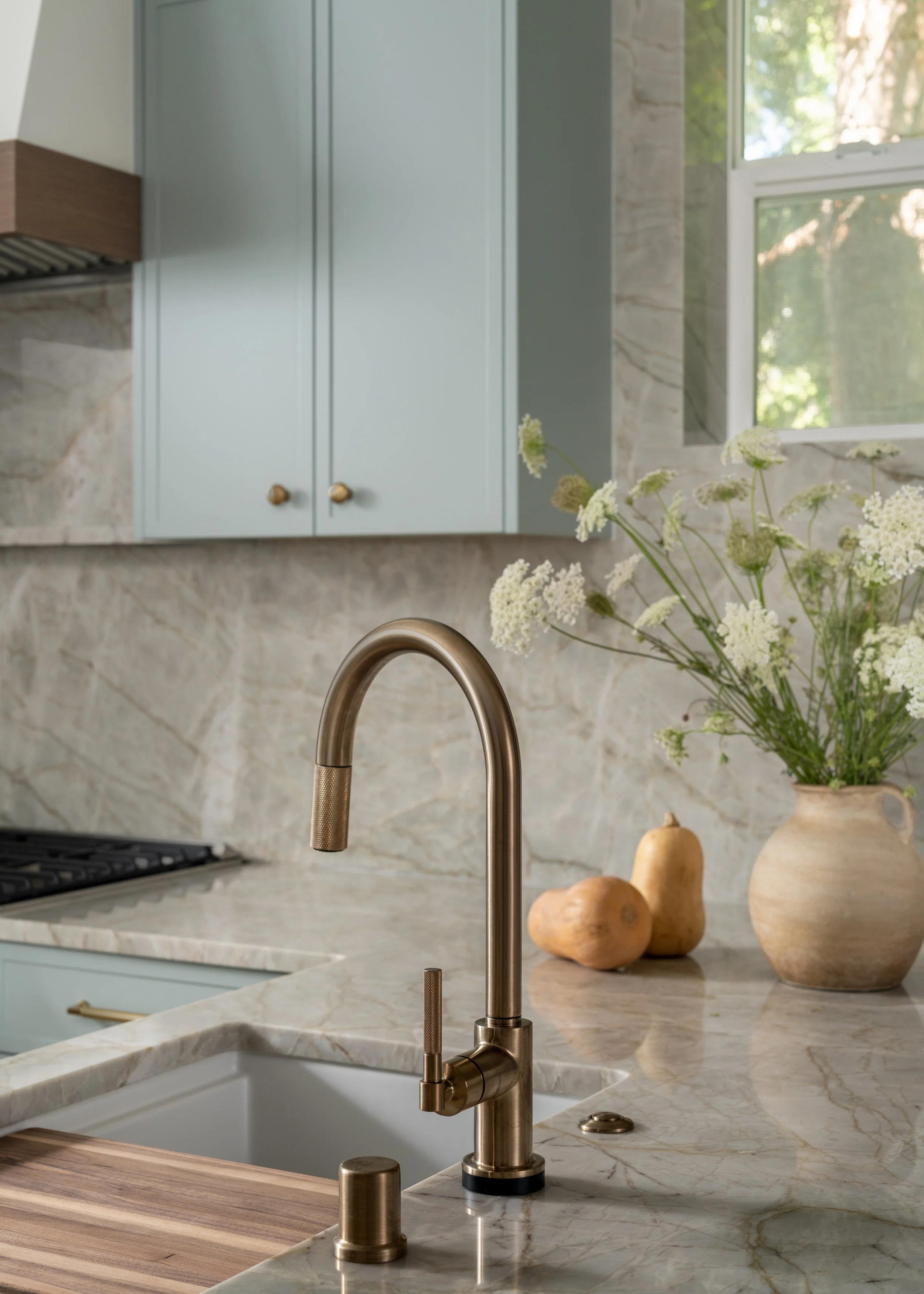 Emily-Barrows-Photography-Kitchen-Sink-Detail.jpg