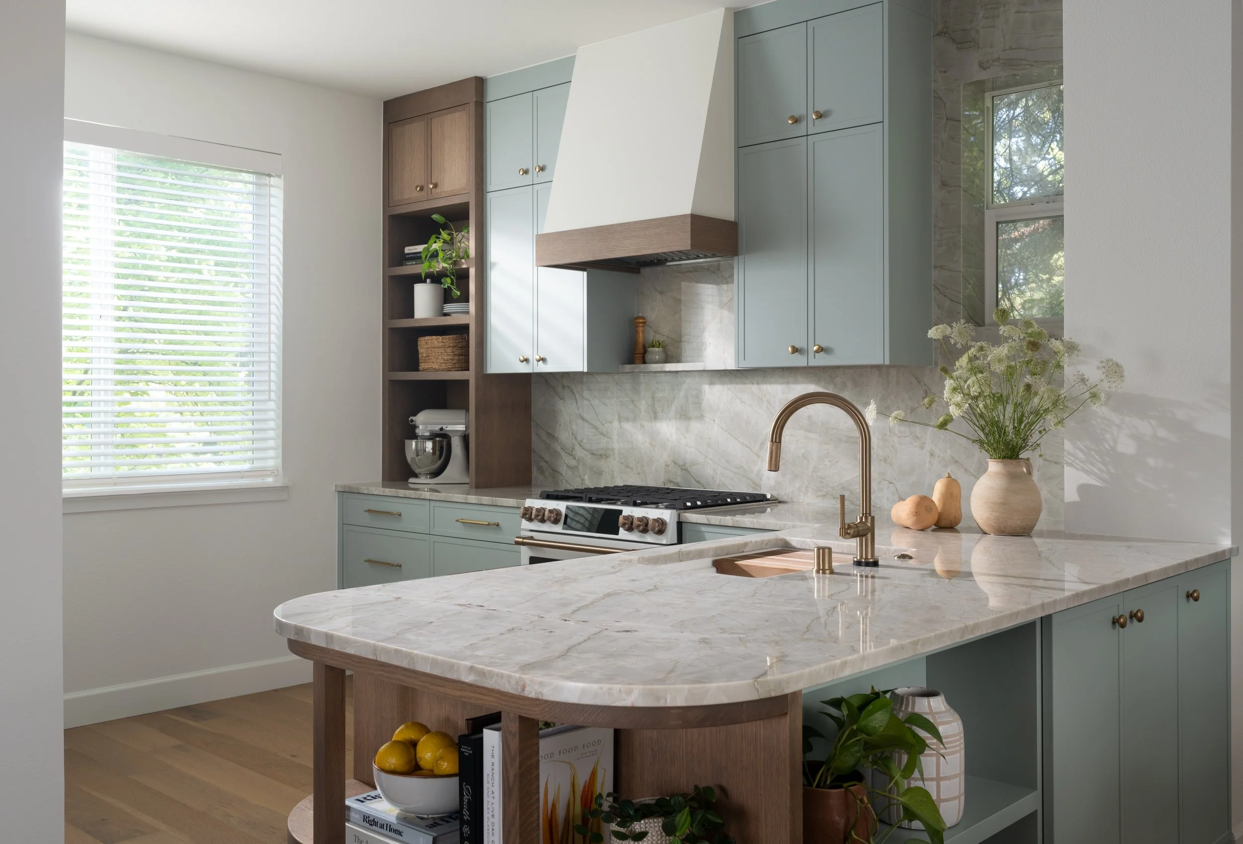 Emily-Barrows-Photography-Kitchen-Overall.jpg