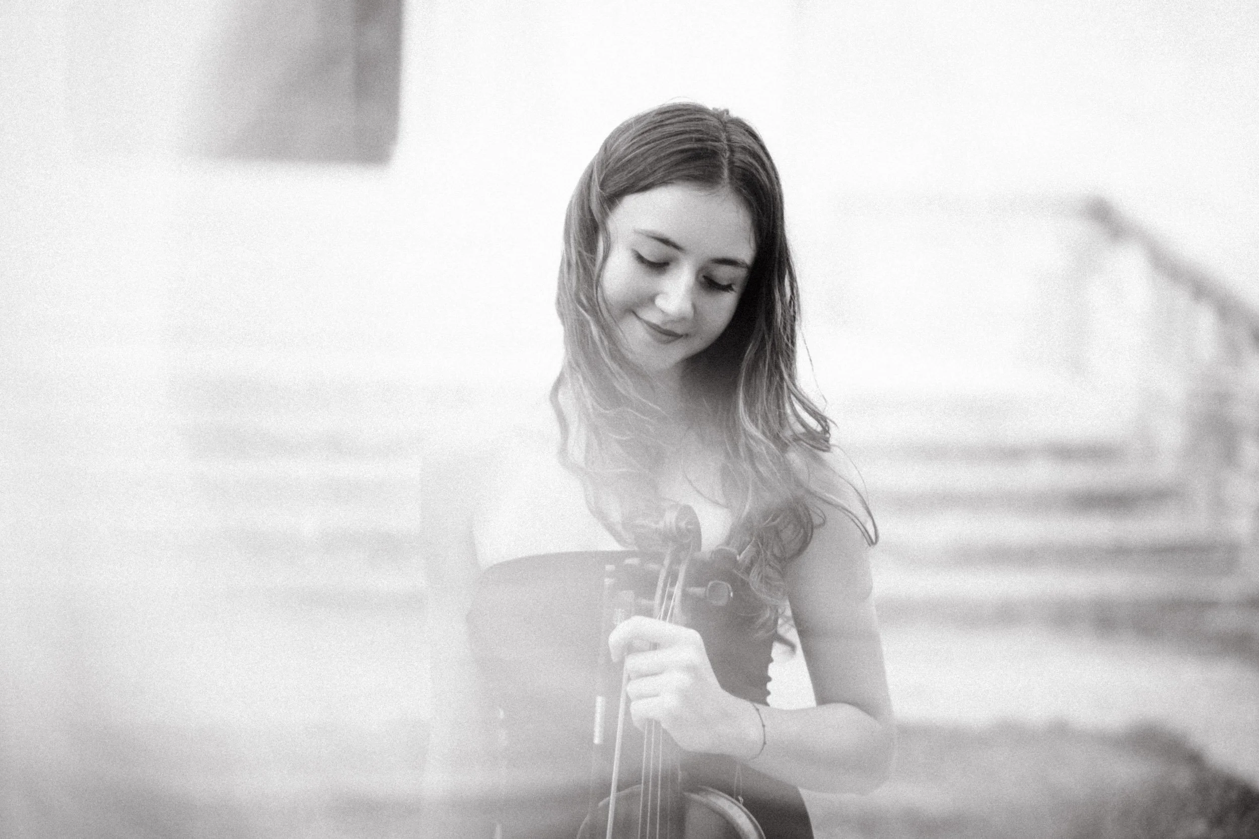 Portrait of a musician in black and white