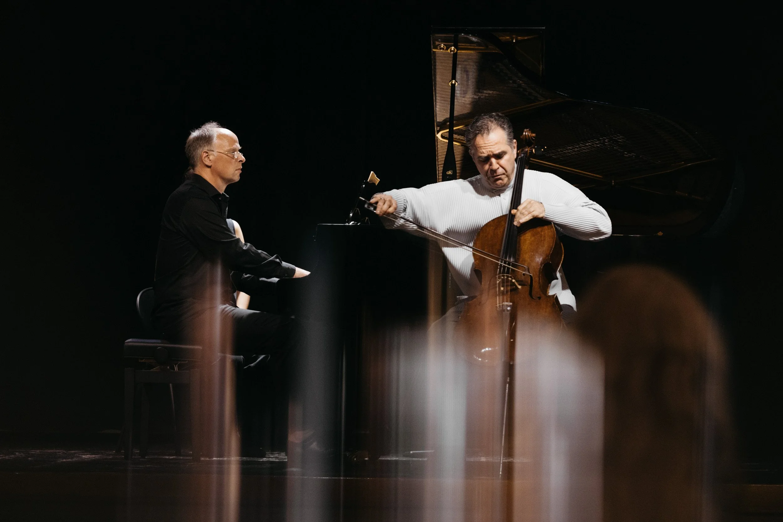 Chamber music photography with beautiful special effects capturing the atmosphere.