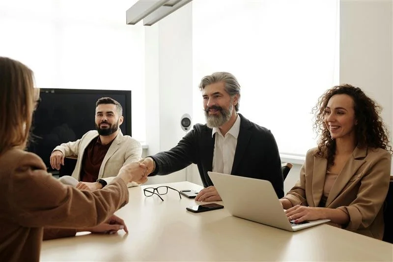 Passing the Torch: Why Year-End Is the Perfect Time to Talk Business Succession&nbsp;