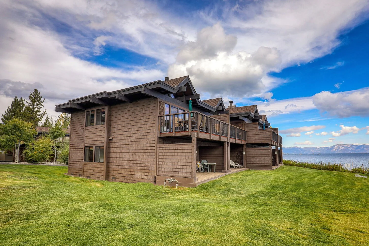tahoe-lake-marina_unit-33_2.jpg