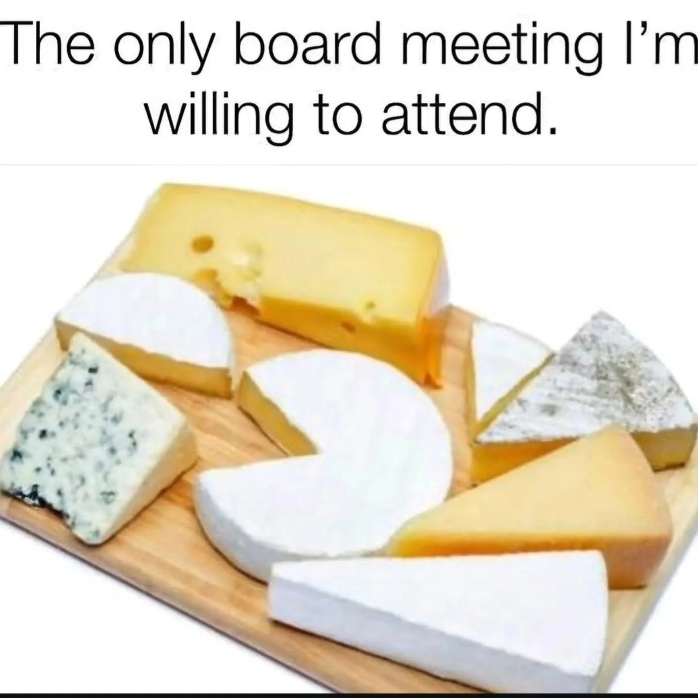 Lets start Monday with a board meeting 🤣.
We are guessing board meeting attendance would be better if cheese was the focus.
Drop a 🧀 if you agree on this board meeting.

#miltoncreamery #cheeselover #cheesemonger #madeiniowa